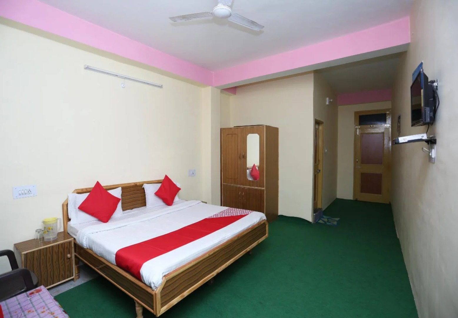 Jasmine By OYO Rooms