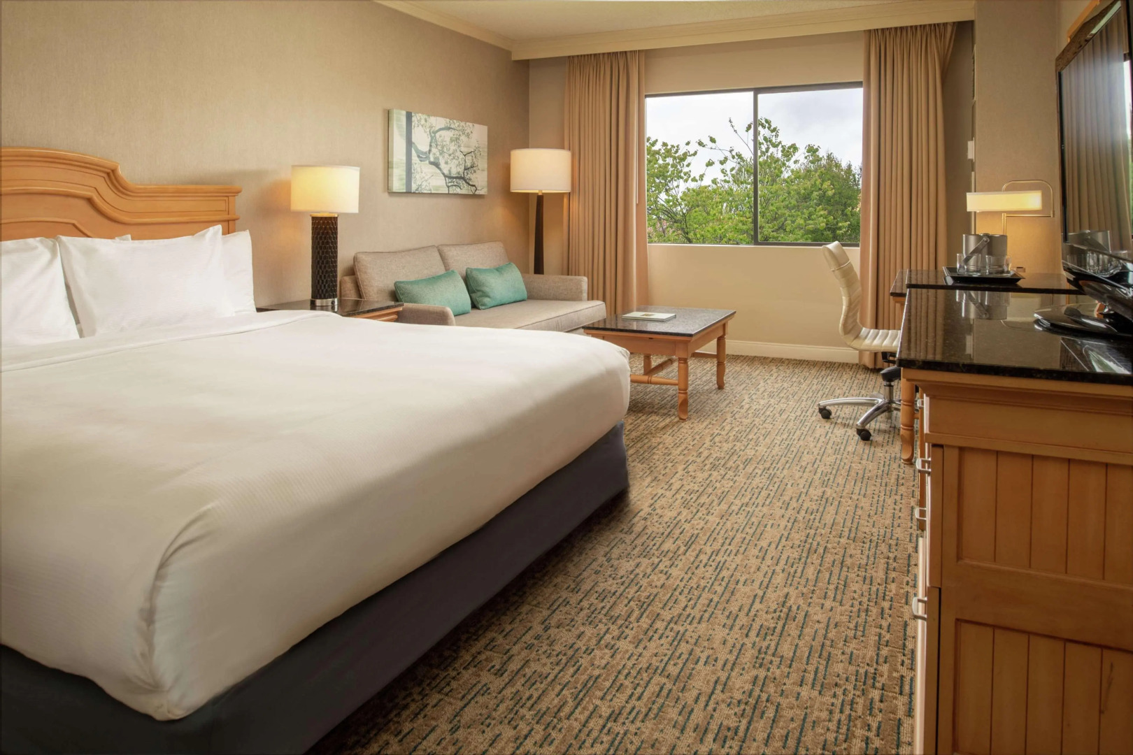 DoubleTree by Hilton Sonoma - Wine Country