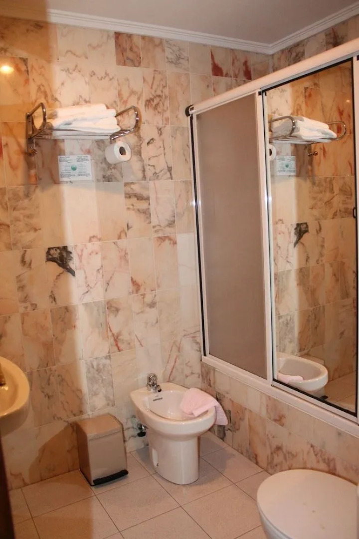 Hostal Salones Victoria