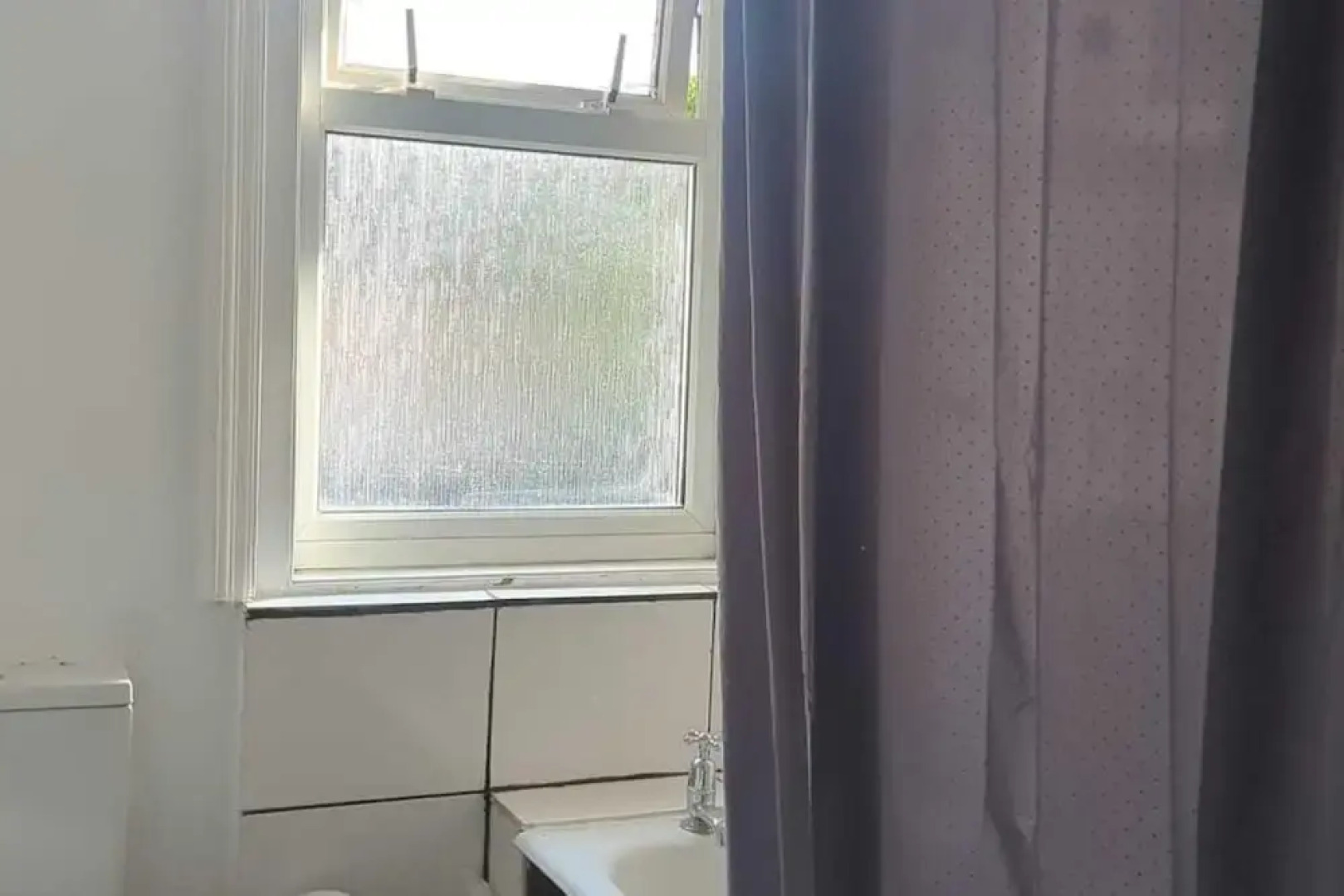 2 Bed-sleeps 3-free Parking-5 Min To Beach