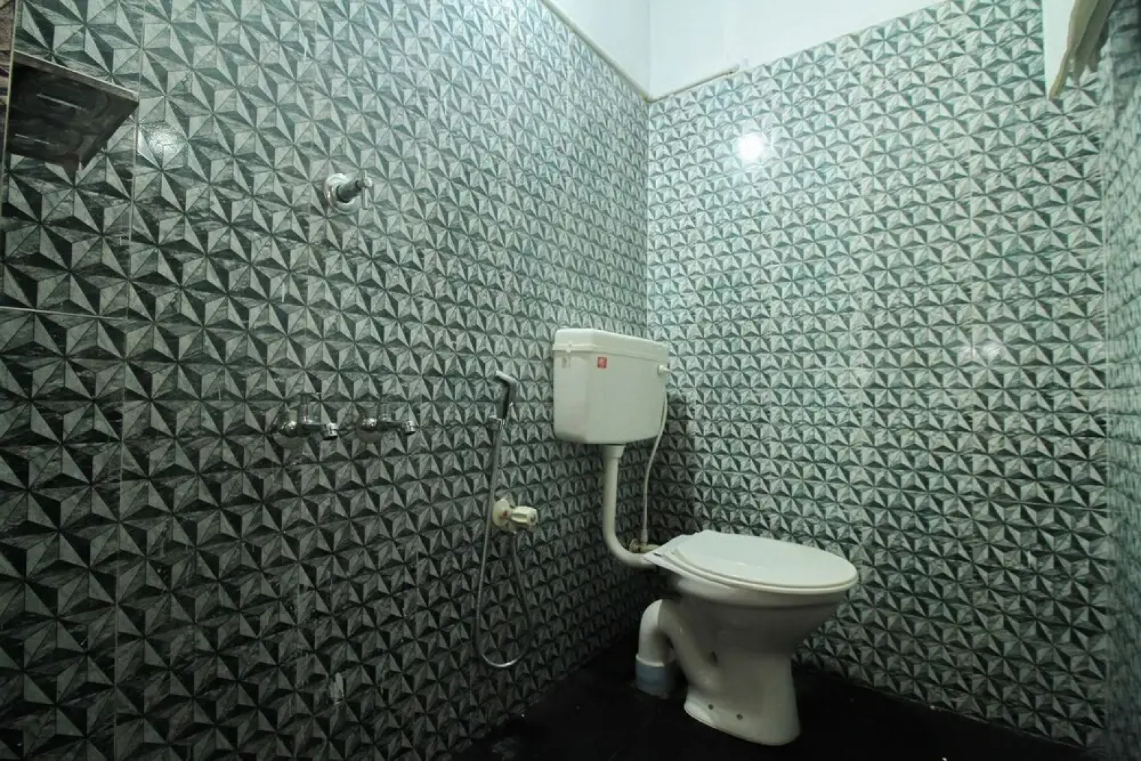 OYO 28470 Chaliyar Inn