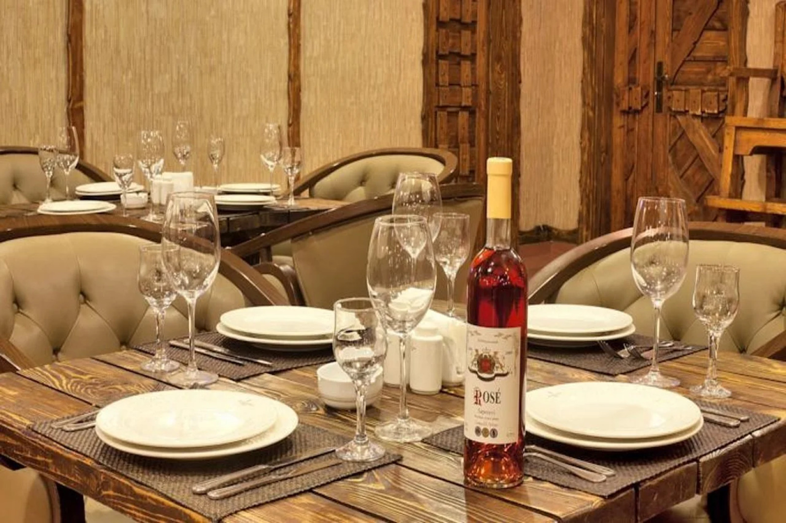 Отель Монолит Плаза