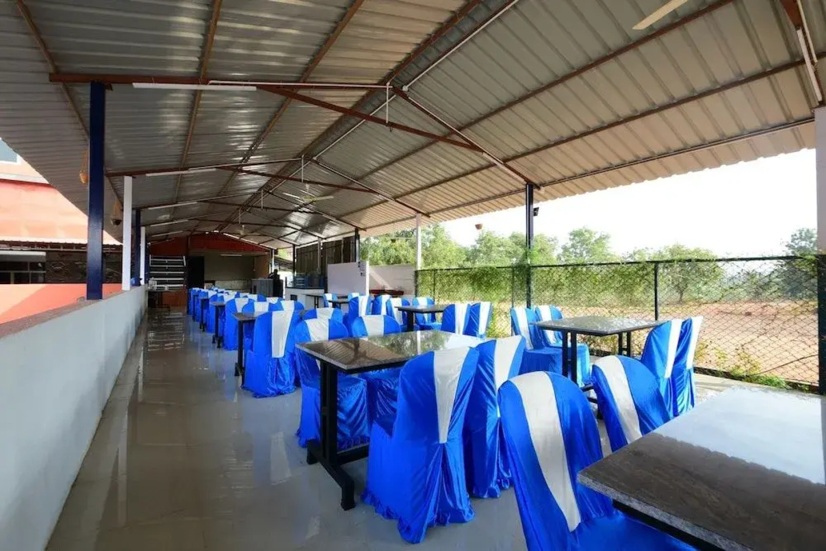 OYO 24476 Ssg Residency