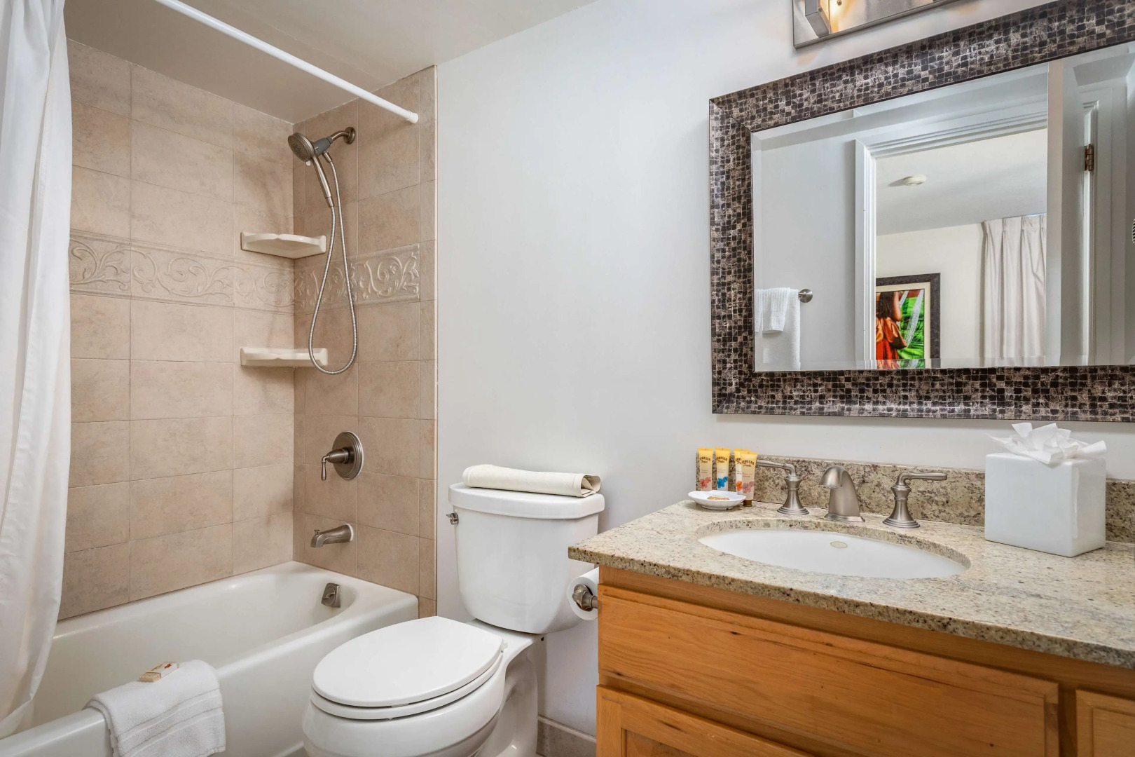 Aston Kona by the Sea