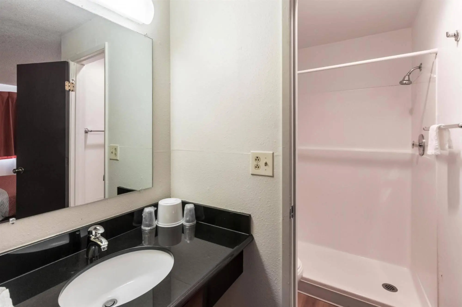 Motel 6 McMinnville