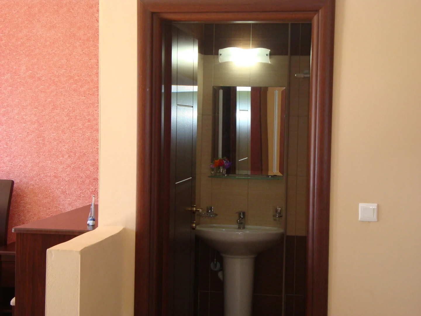 Mikros Gialos Apartments