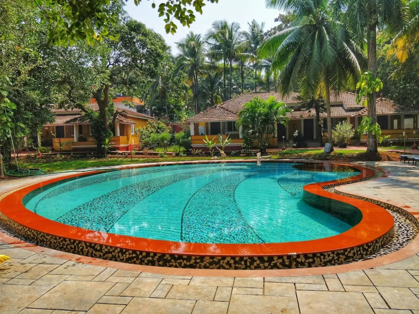 Granpas Inn - Hotel Bougainvillea