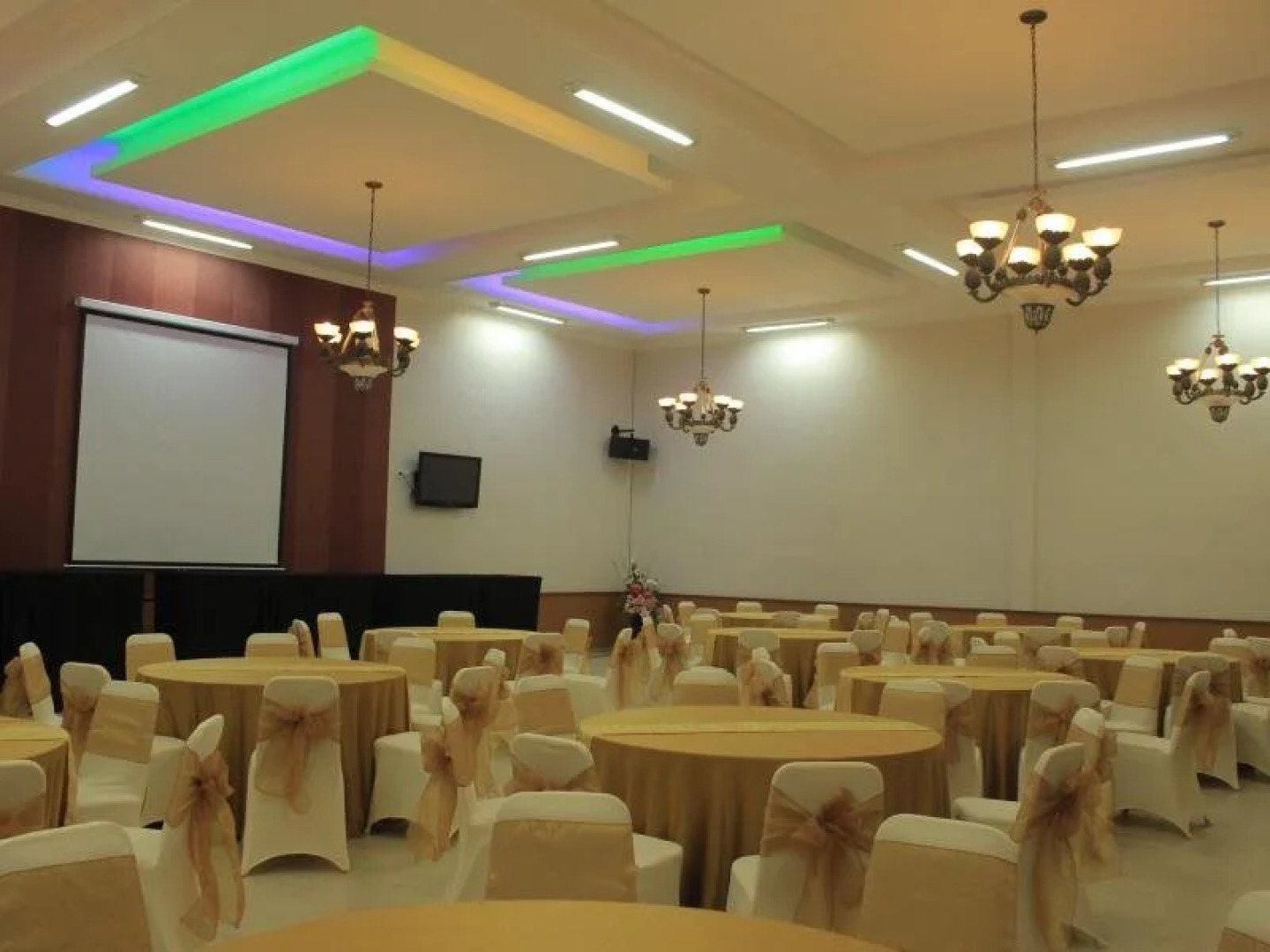 Imelda Hotel - Waterpark - Convention