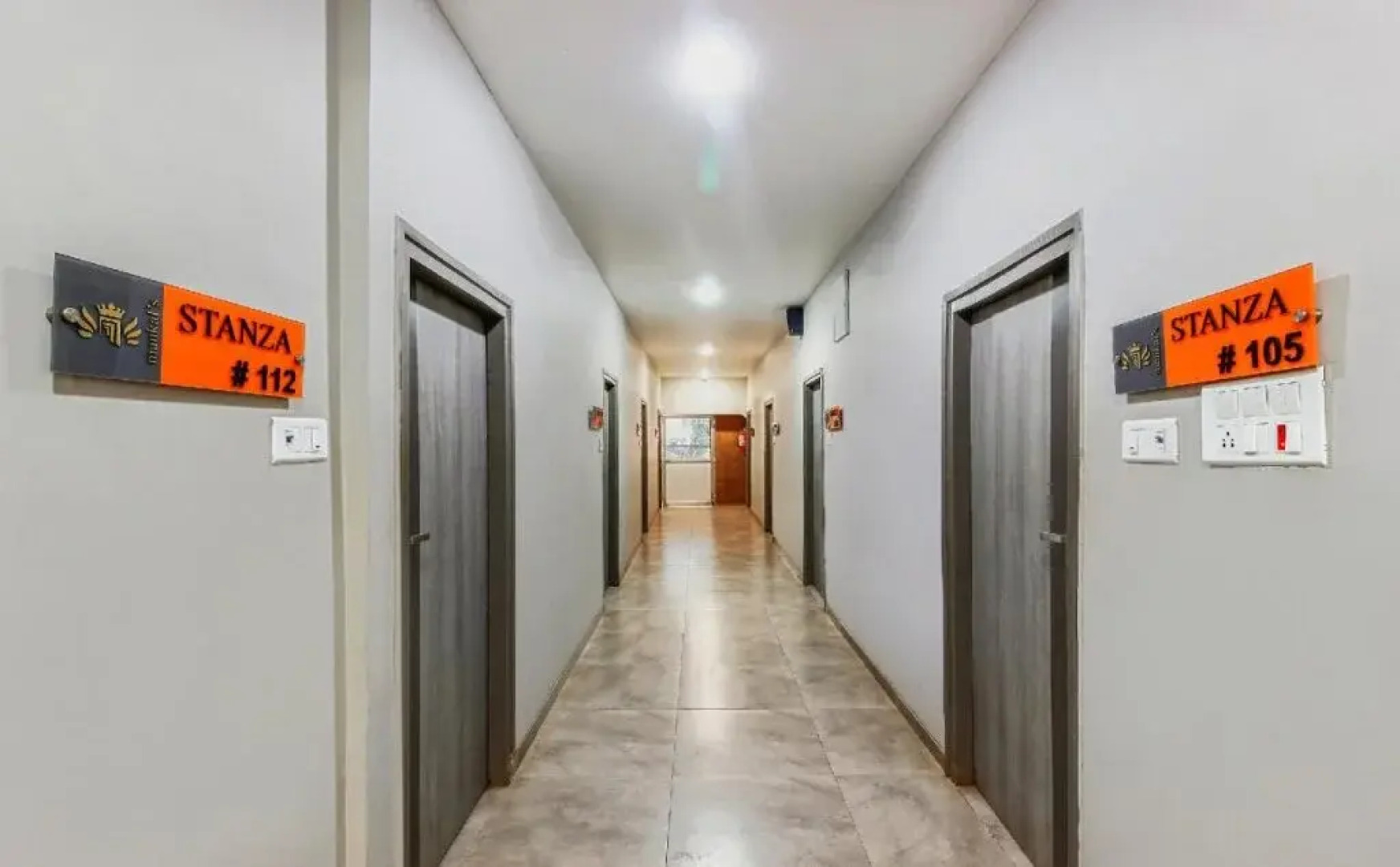 OYO 26991 Stanza Luxurios Stay