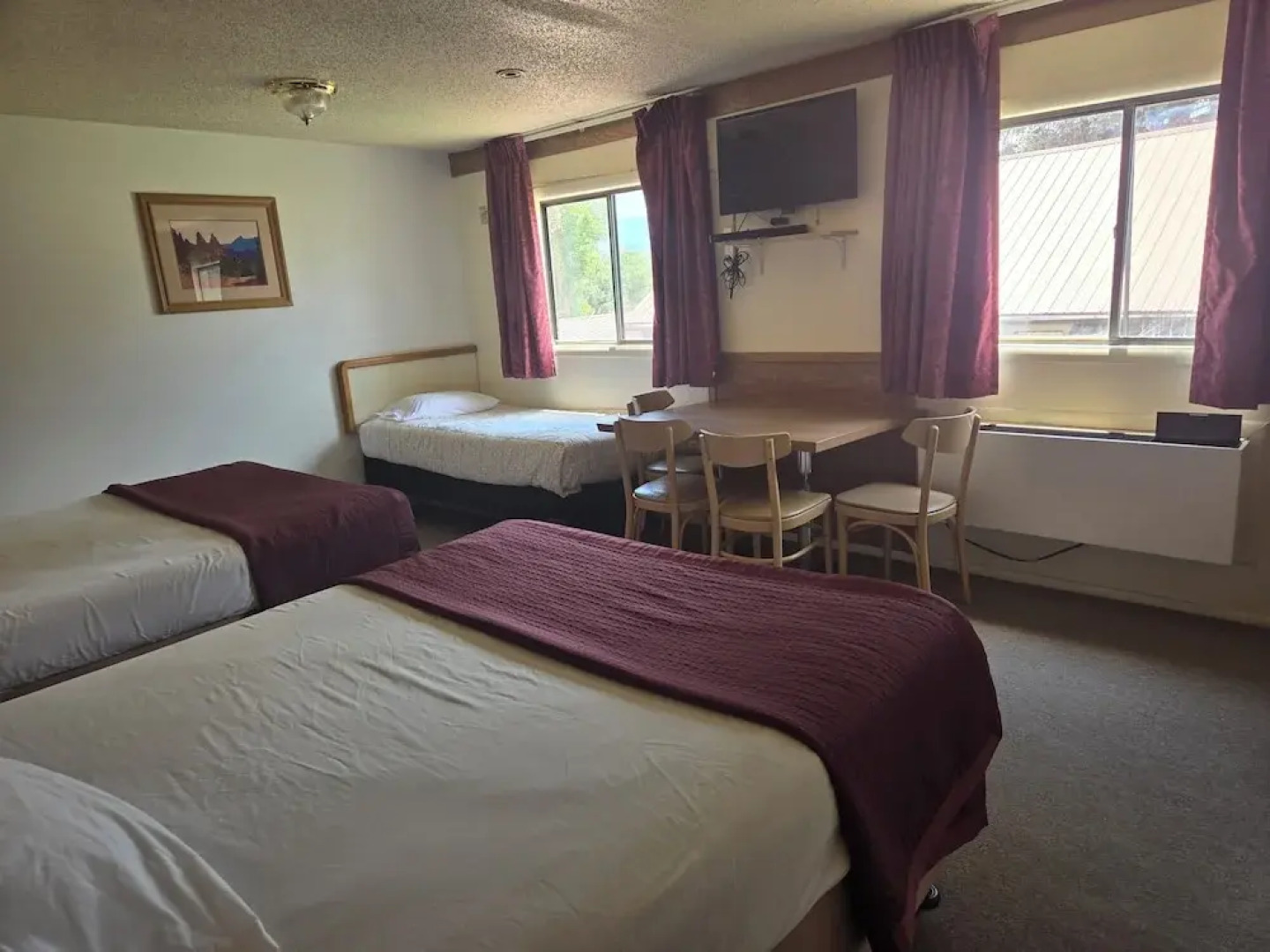 Hatch Station Motel and Restaurant