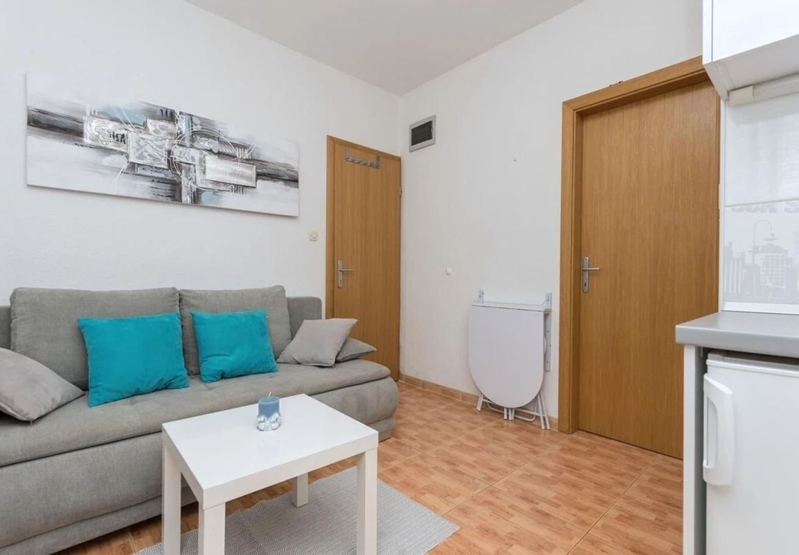 Ivi - 100 m From Pebble Beach - A3