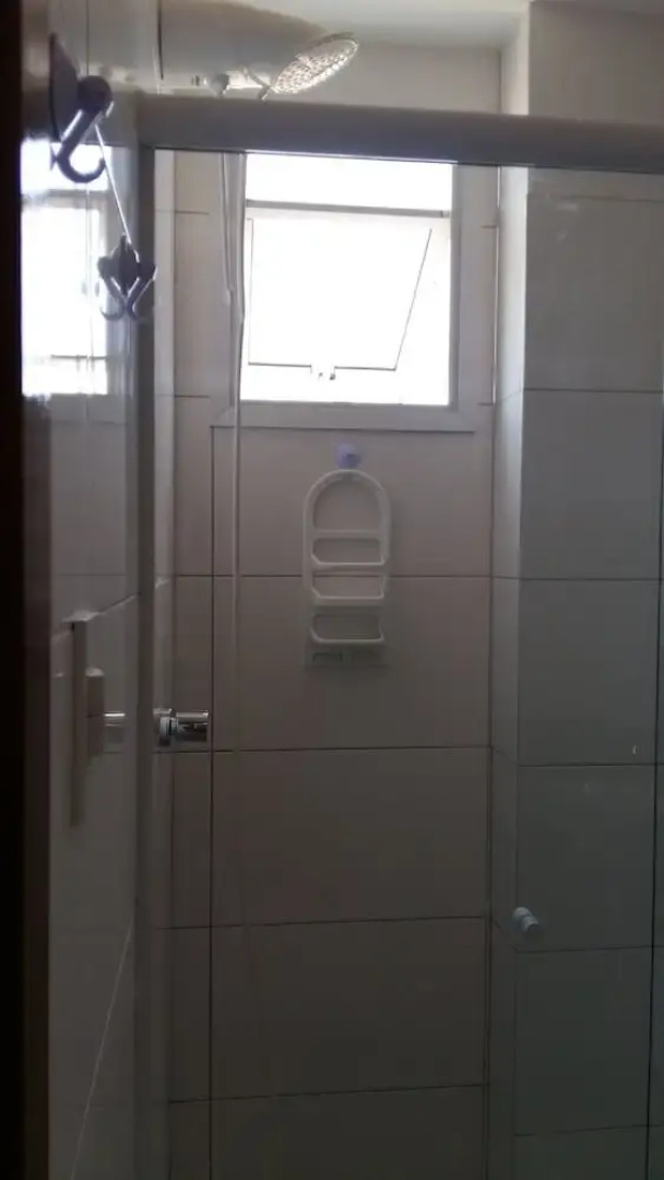 Apto alto padrão com piscina