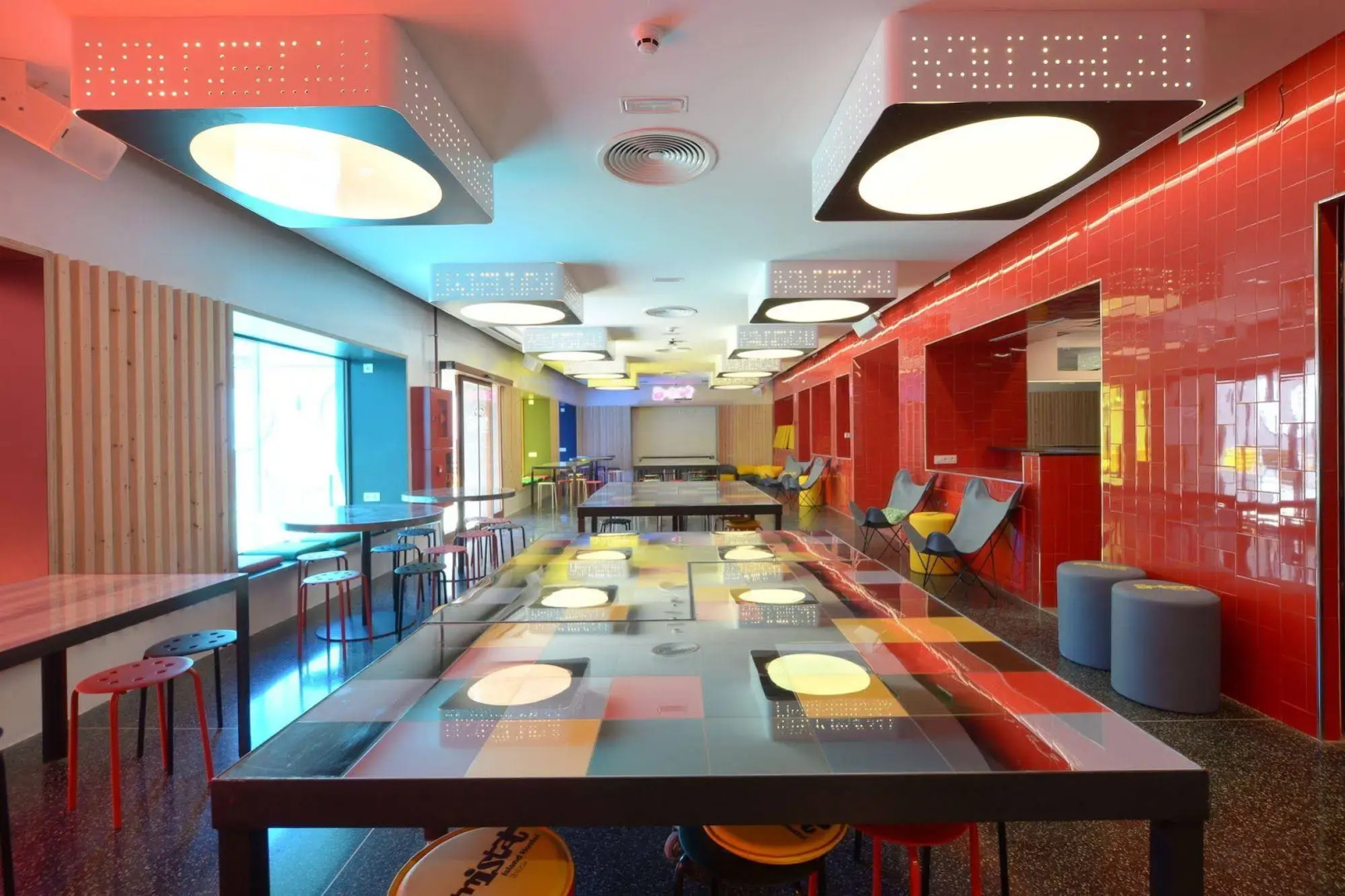 AMISTAT Island Hostel Ibiza - ALBERGUE JUVENIL