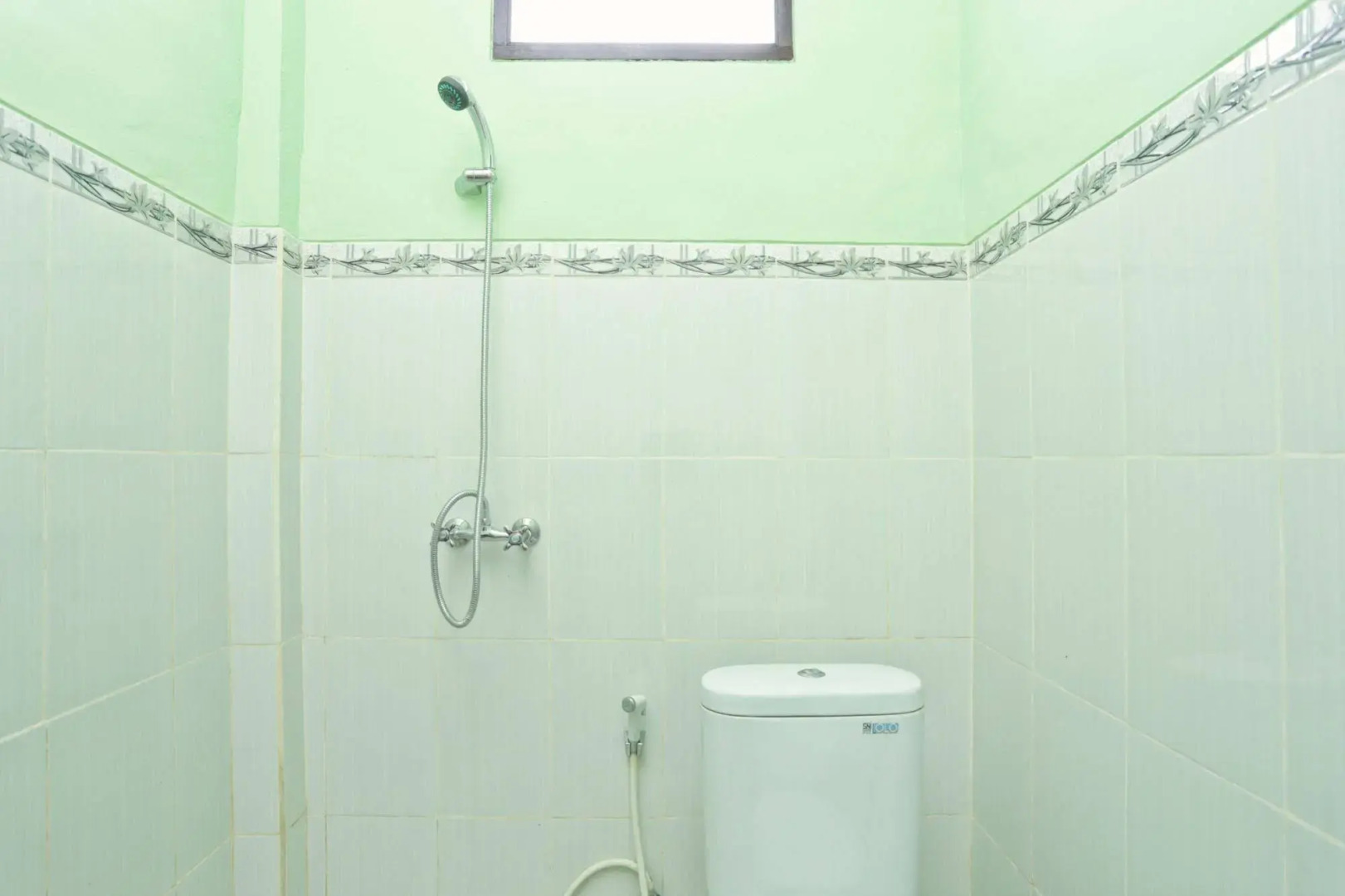 RedDoorz @ Kerobokan Canggu