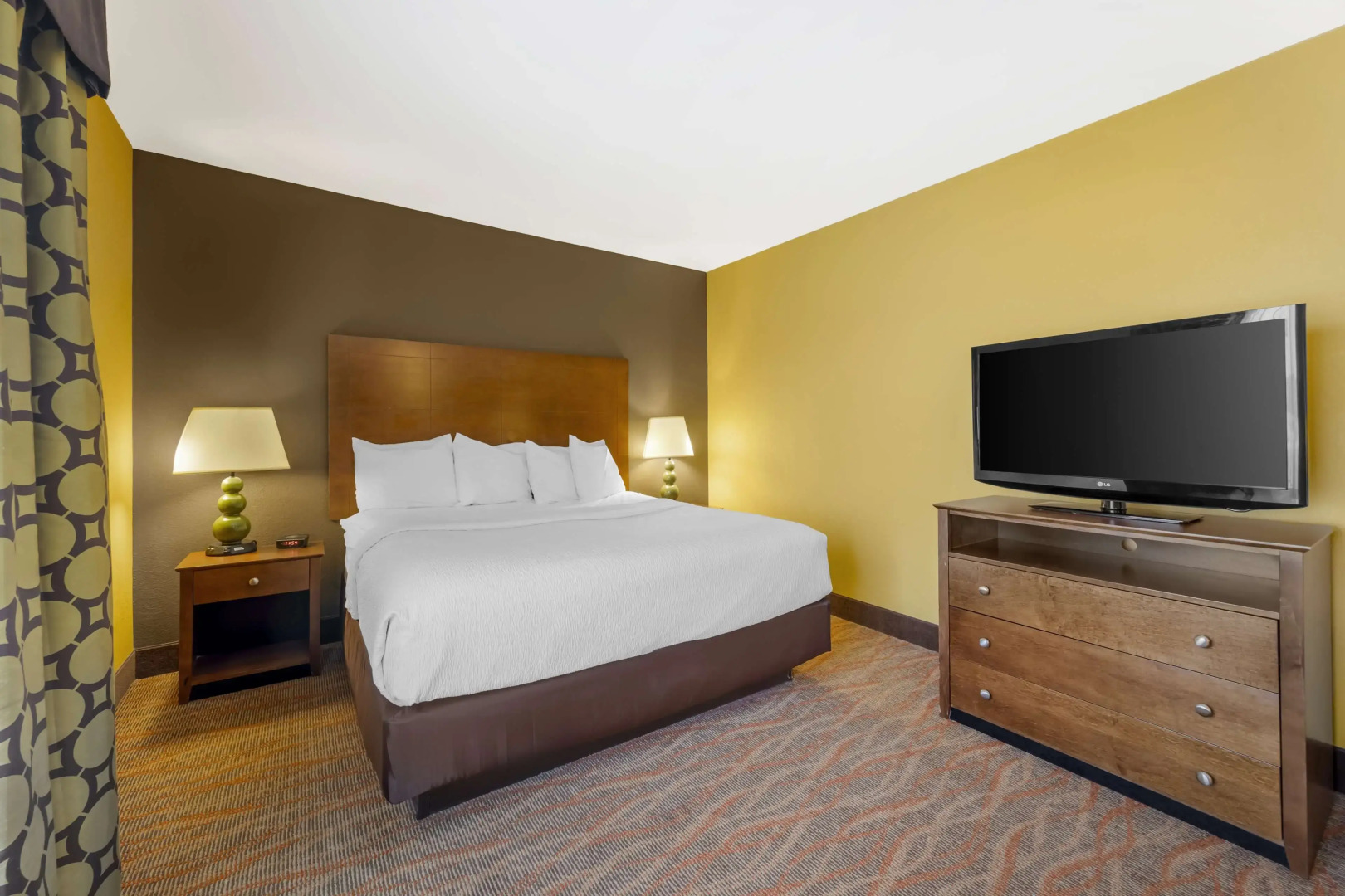 Best Western Plus Tupelo Inn & Suites