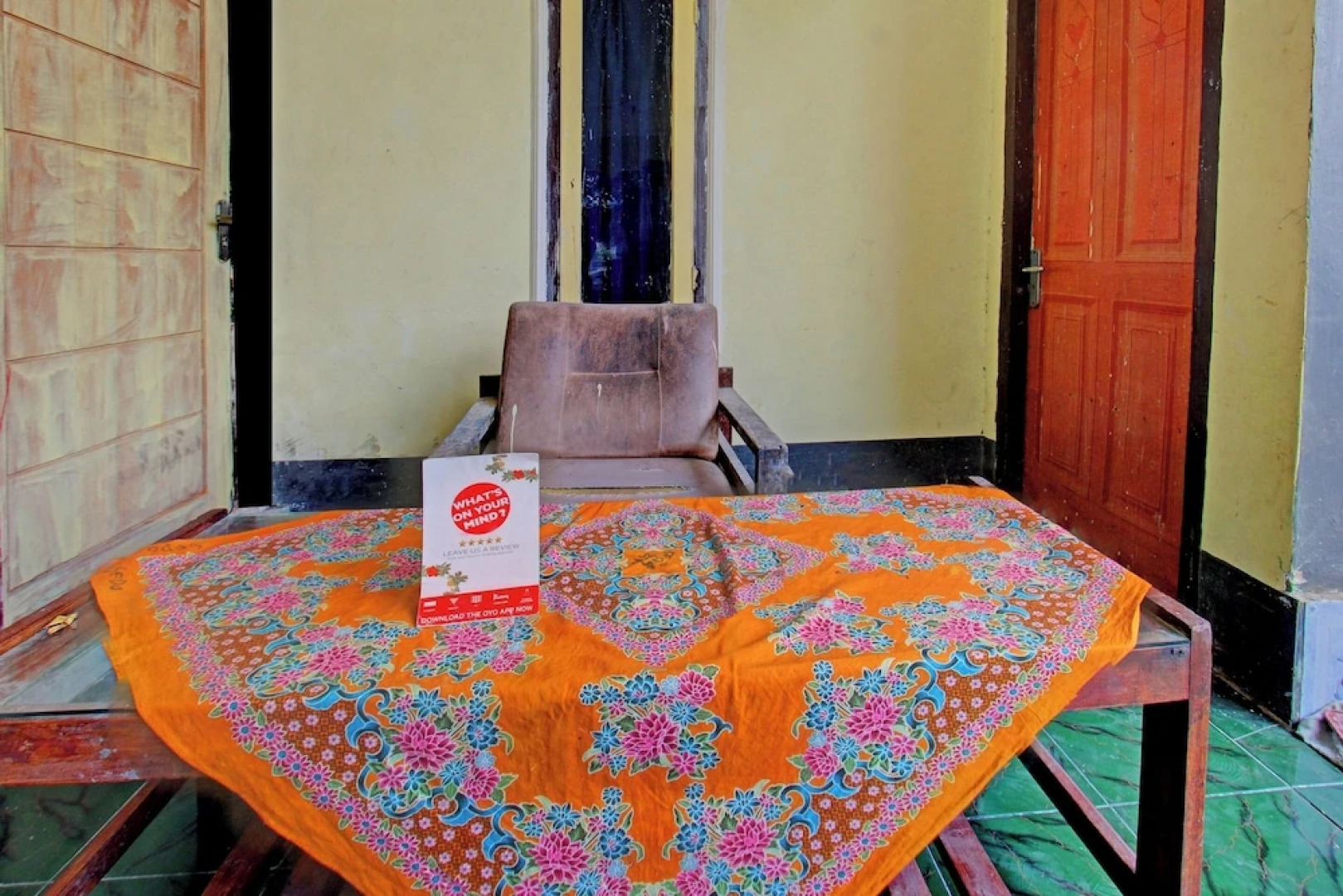 Hotel O Penginapan 3 Bersaudara Near Pasar Sengkol