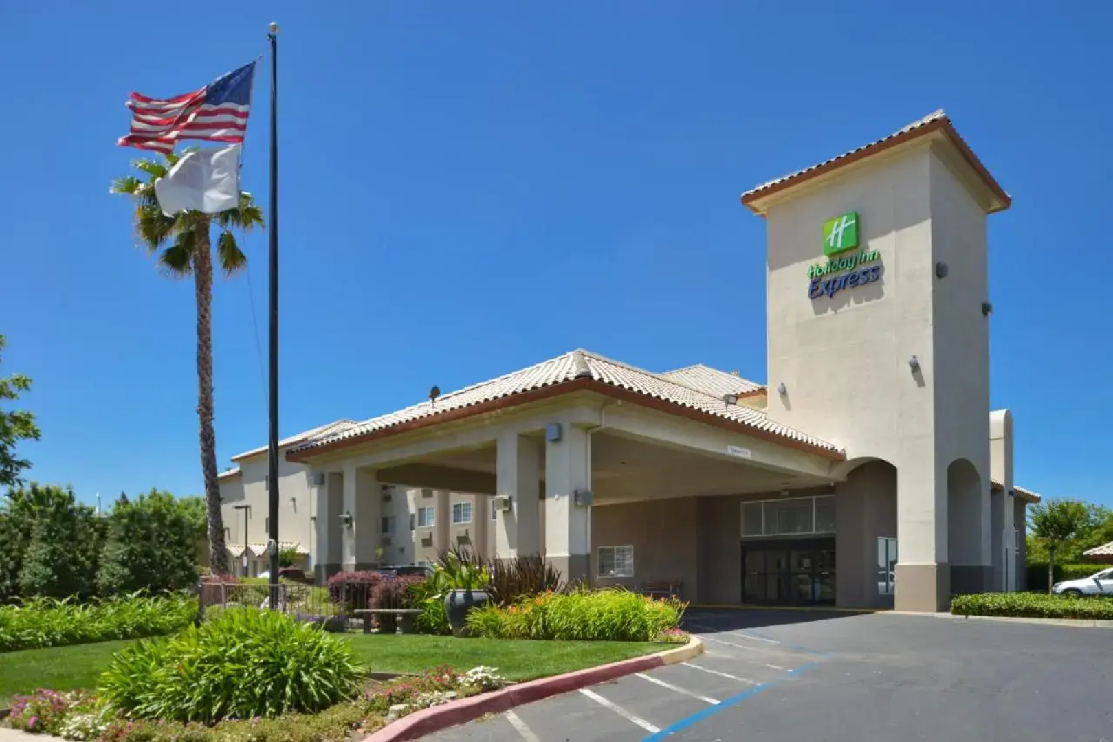 Holiday Inn Express Madera - Yosemite Park Area by IHG