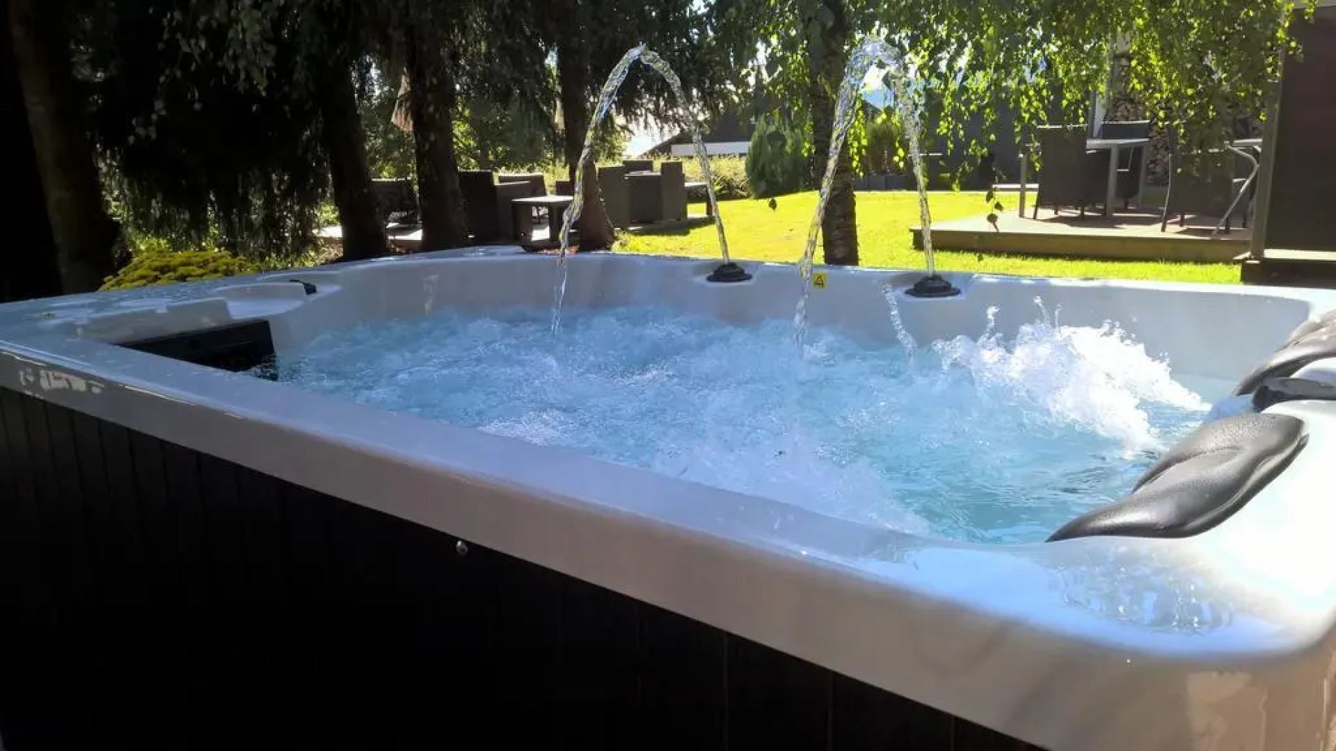 Suit & Frühstück zum Latschen