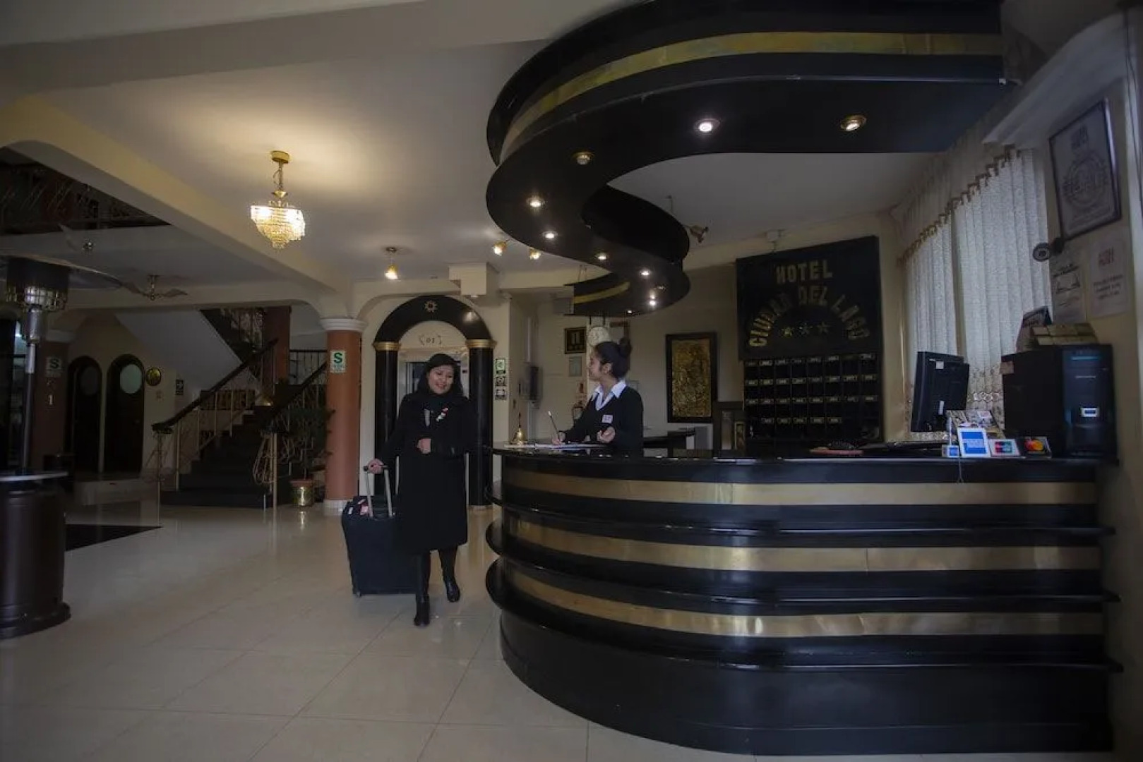 Terra Mistica Ciudad Del Lago Hotel