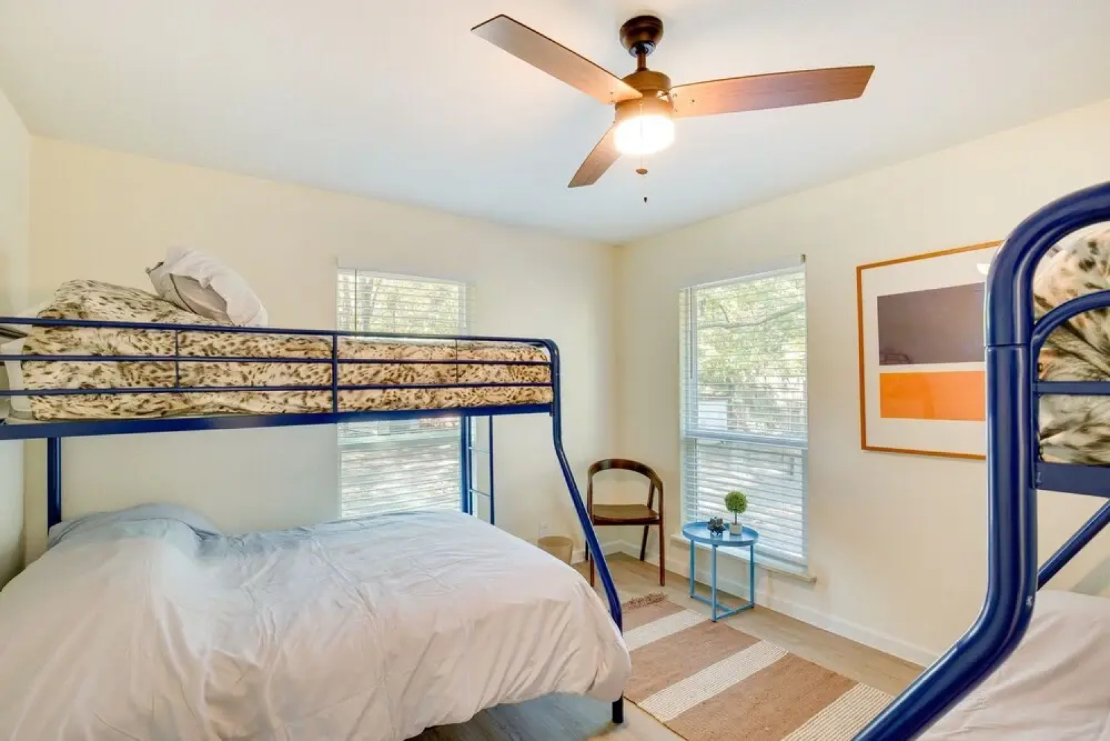 Hot Tub & Lake Access: Malakoff Retreat!