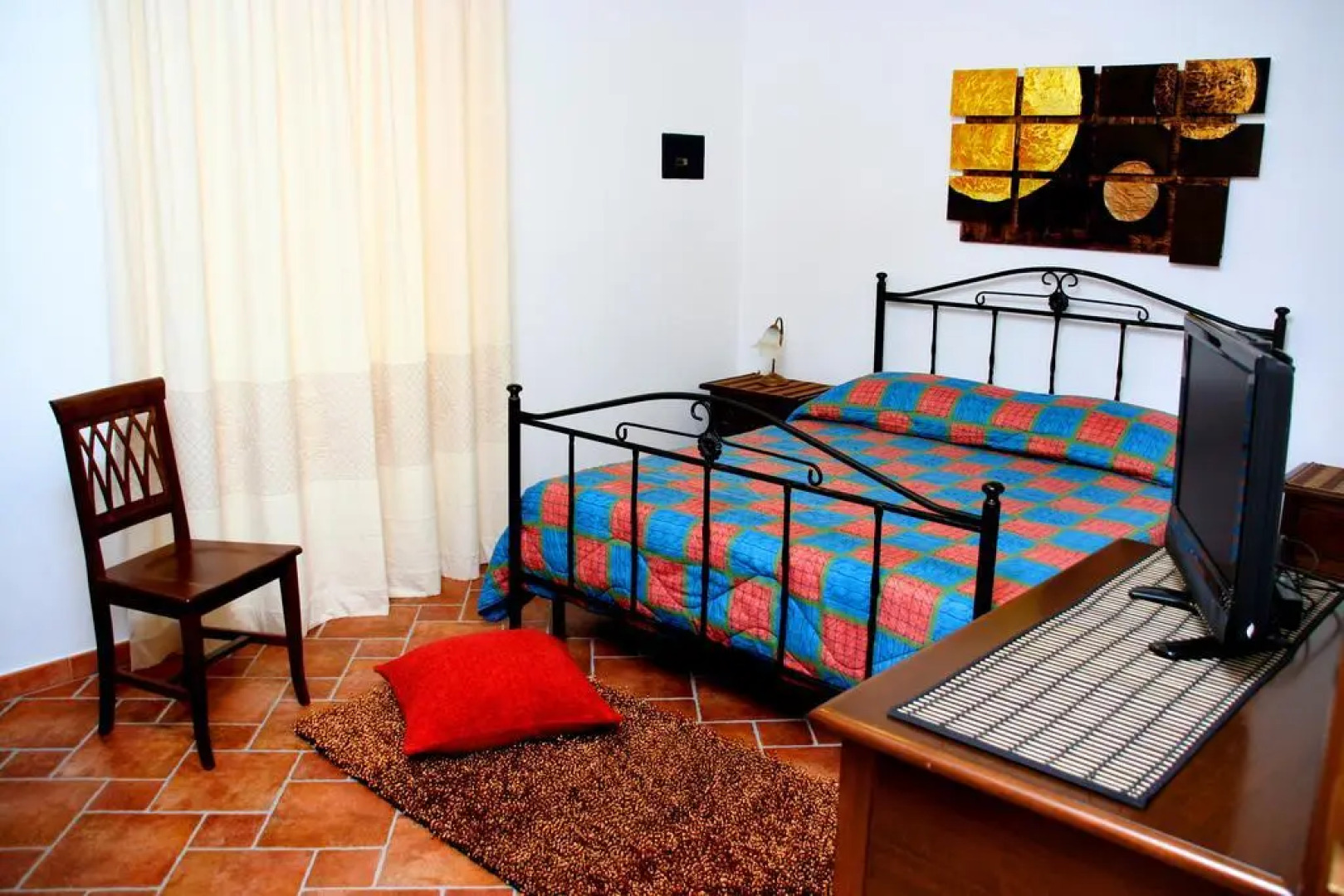 Jacaranda Apartments