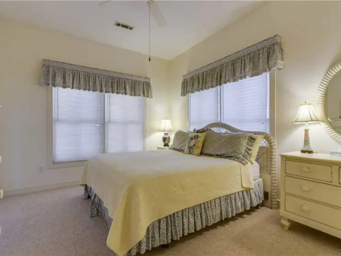 Grand Pavilion Seaside 83 by RedAwning