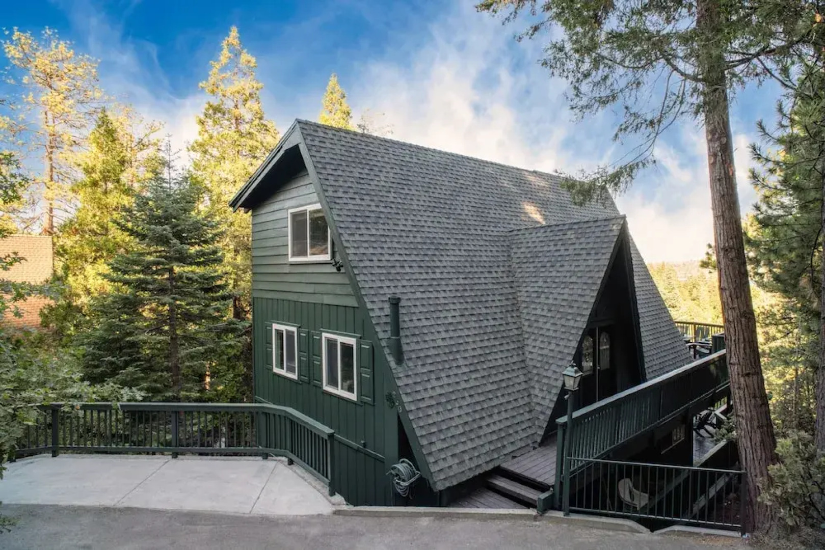 Wildhaven by AvantStay Stunning A-Frame Home w Gorgeous Views Game Room