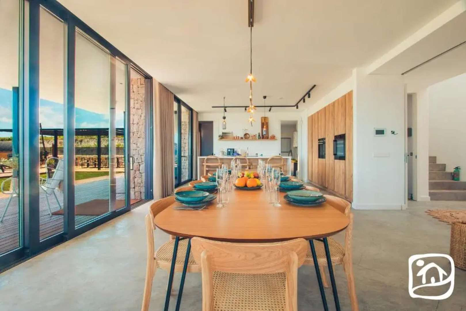 Abahana Villas Avalon