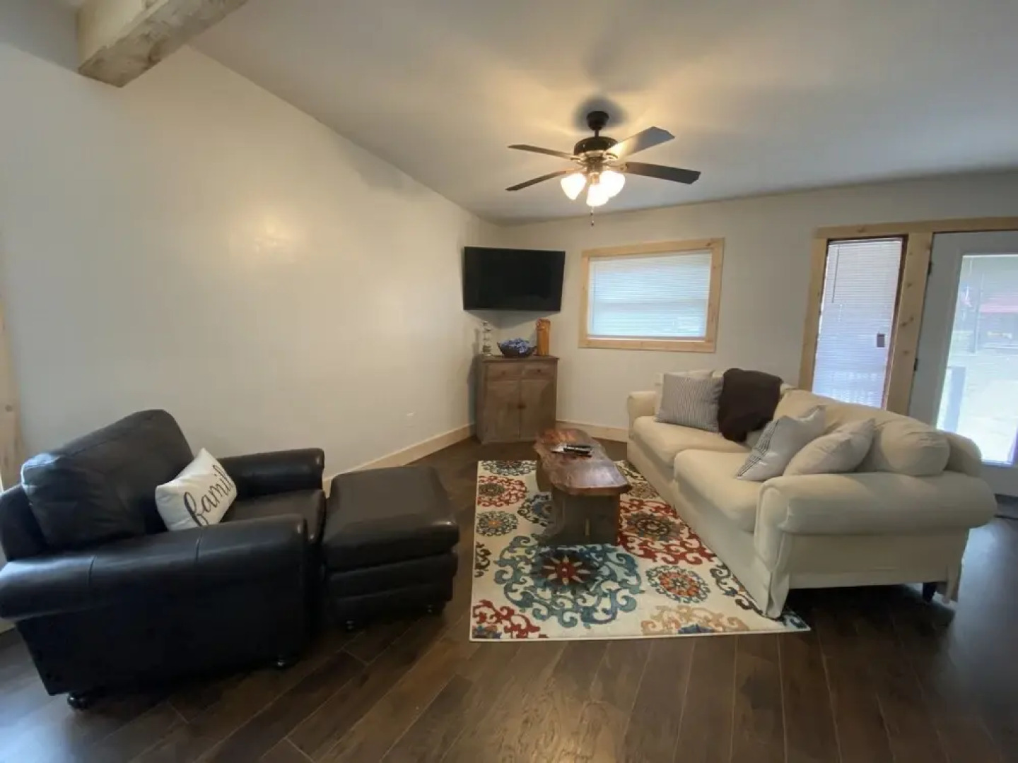 Smoky View Cottages & RV Resorts