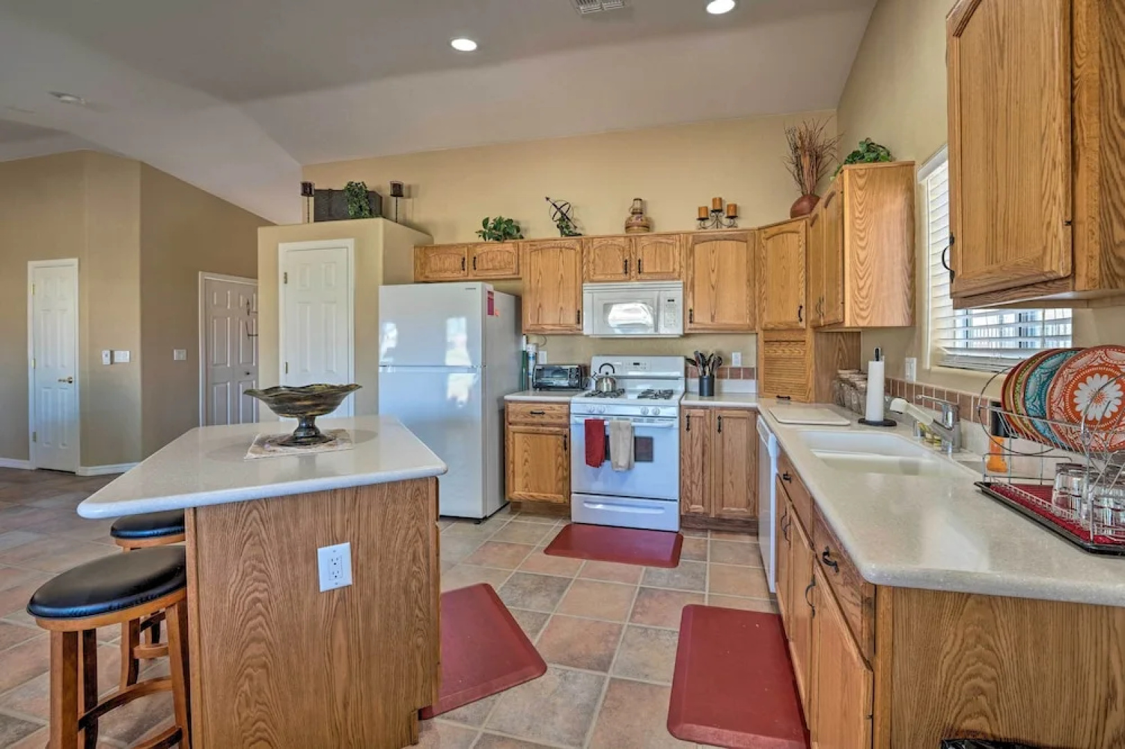 Fort Mohave Family Home w/ Golf Course Views!