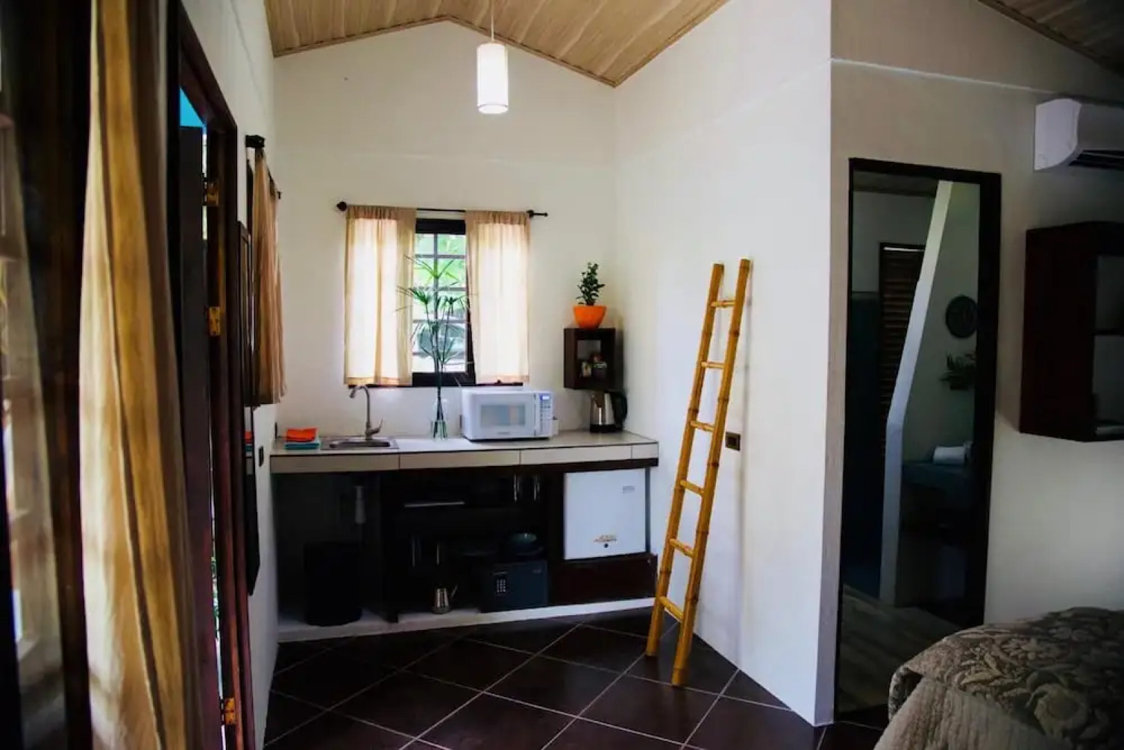 Cabinas D'Val Boutique Hotel