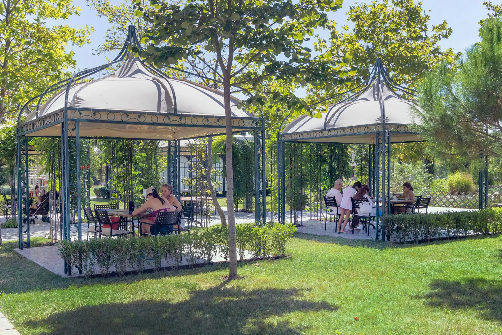 Cascadas Family Resort