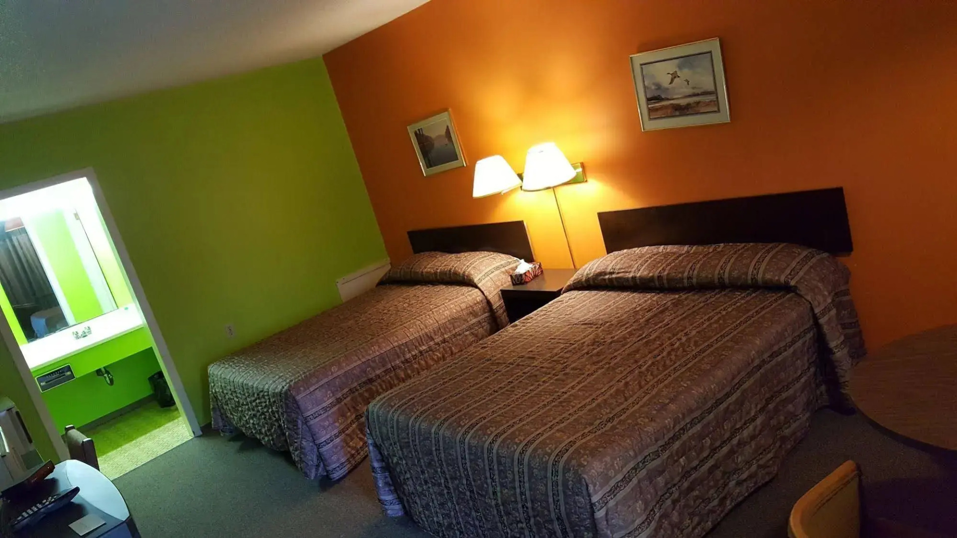 Town N Country Motor Inn