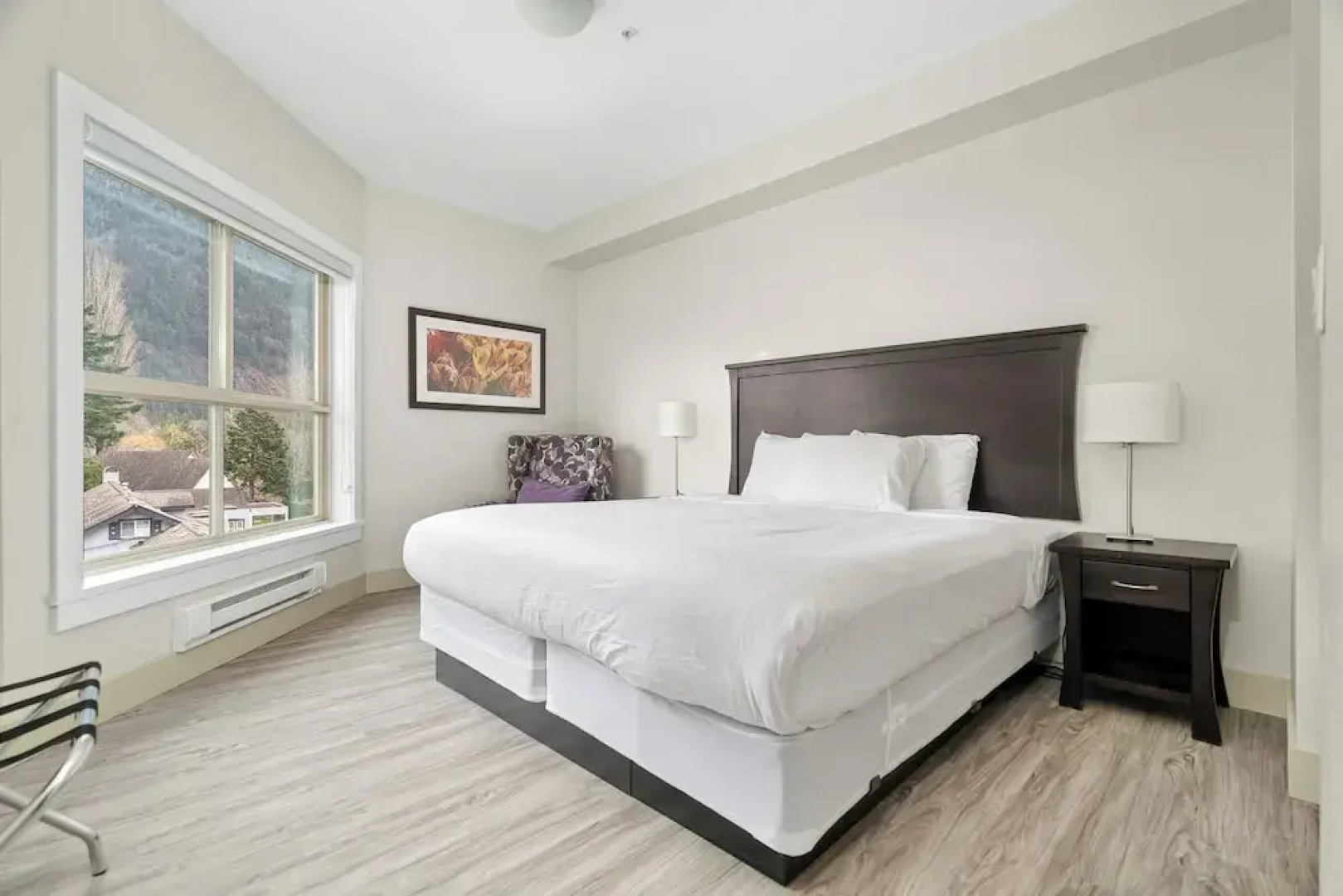 Rooftop Paradise Luxe 2BR  Lake Views
