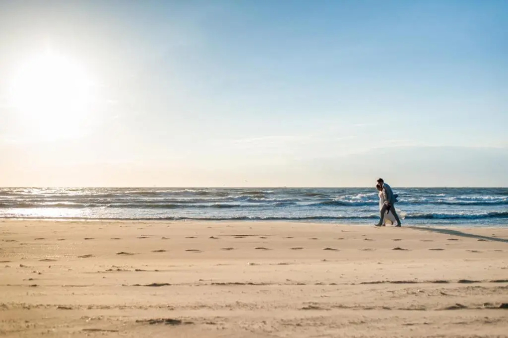 Private top floor, 150 m from the beach!