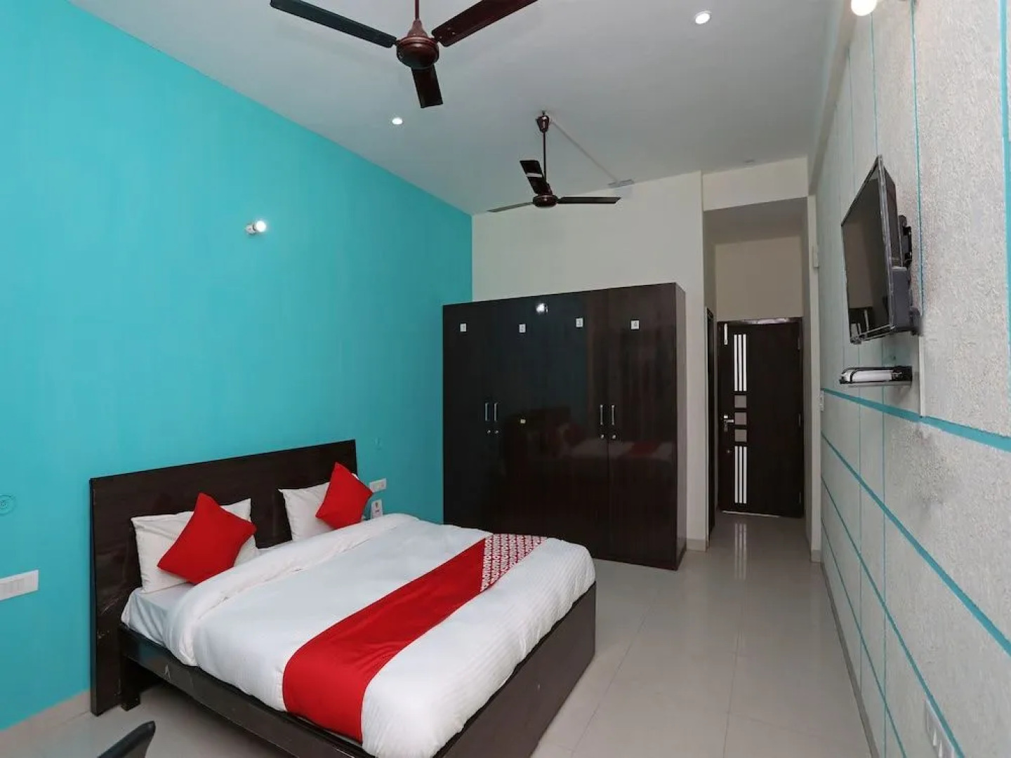 OYO 14634 Star Guest House