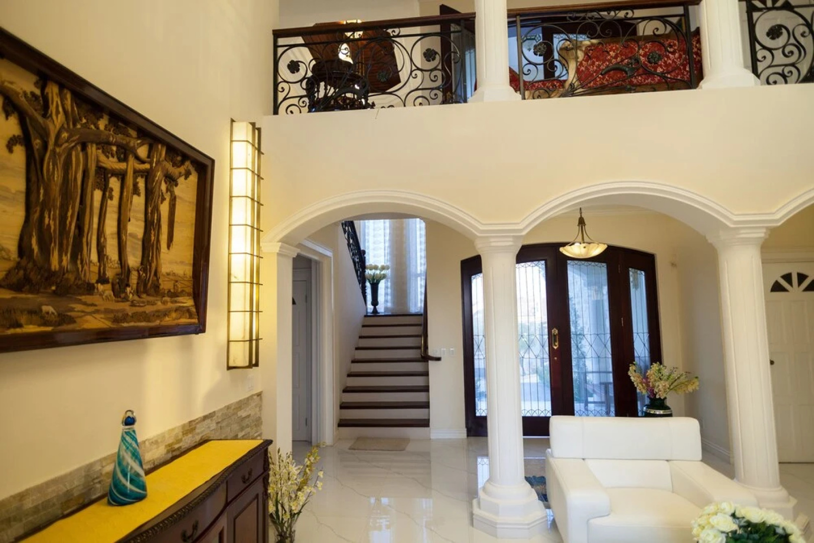 Villa with Spectacular Sea View