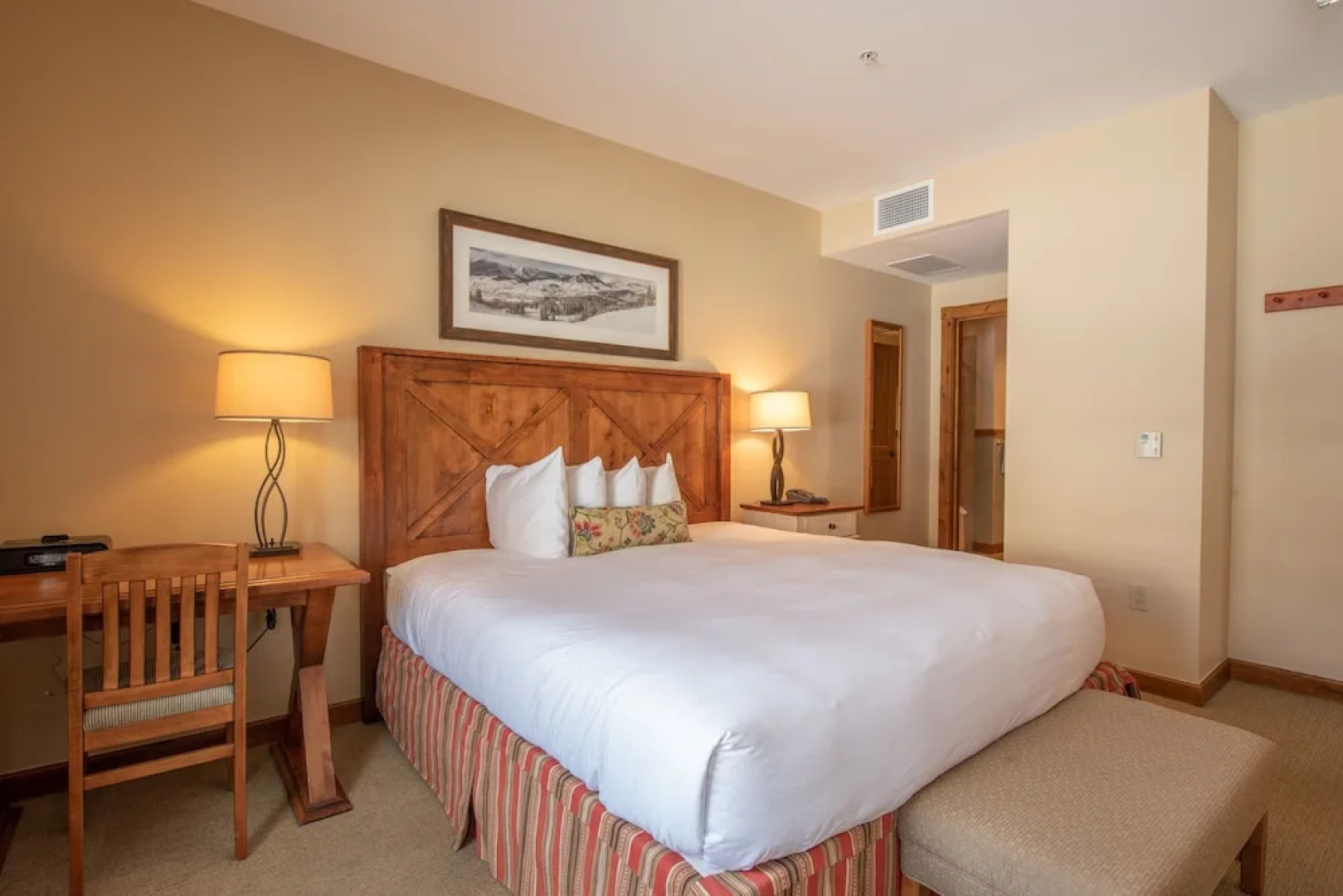 Wheelchair Accessible 2-Bedroom Slopeside Condo - No Cleaning Fee! by RedAwning