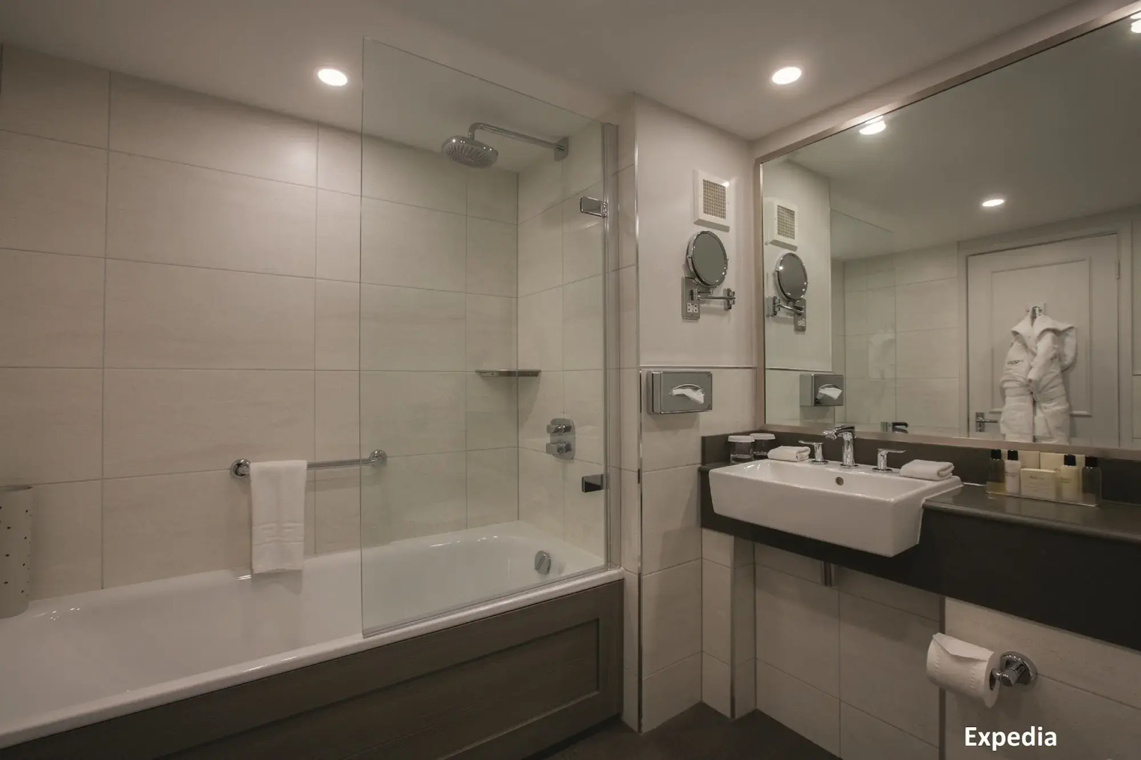 L'Horizon Beach Hotel & Spa