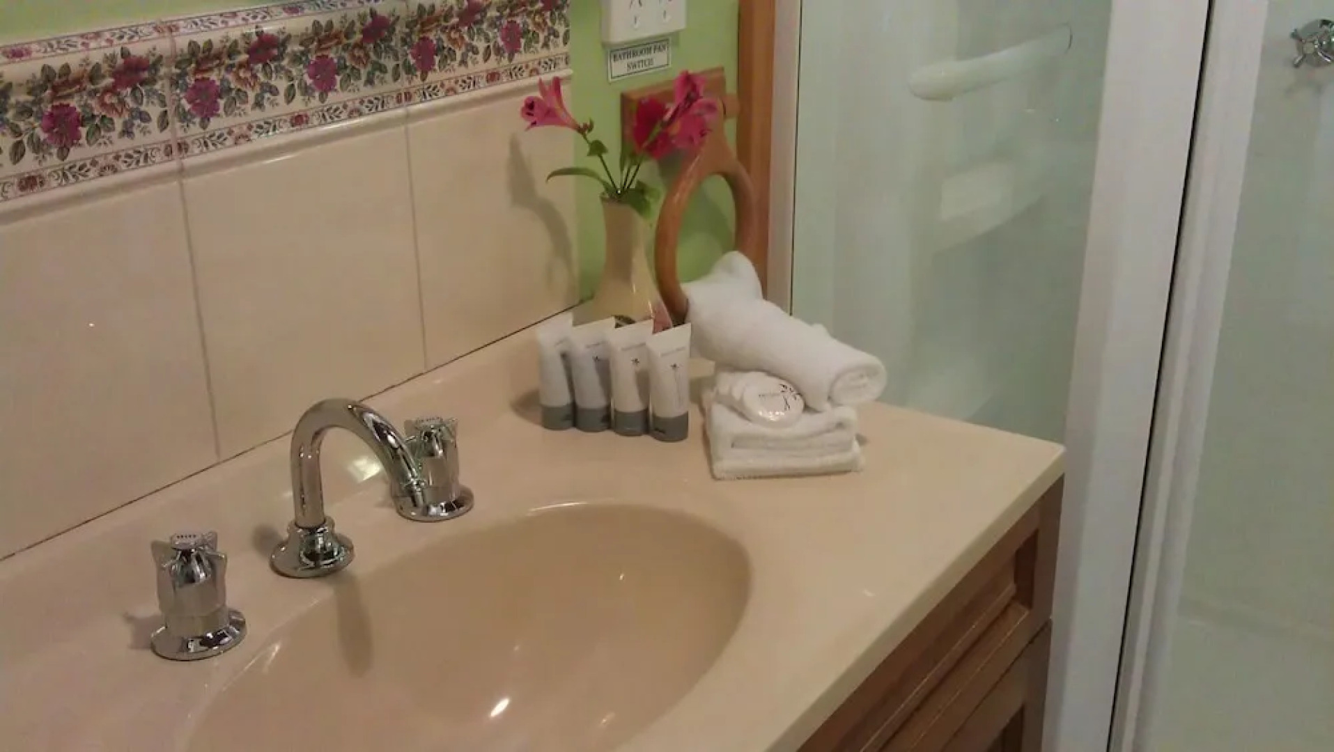 Angel's Aisle Cottages