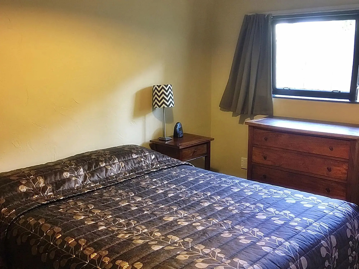 Woodlands Motels and Apartments