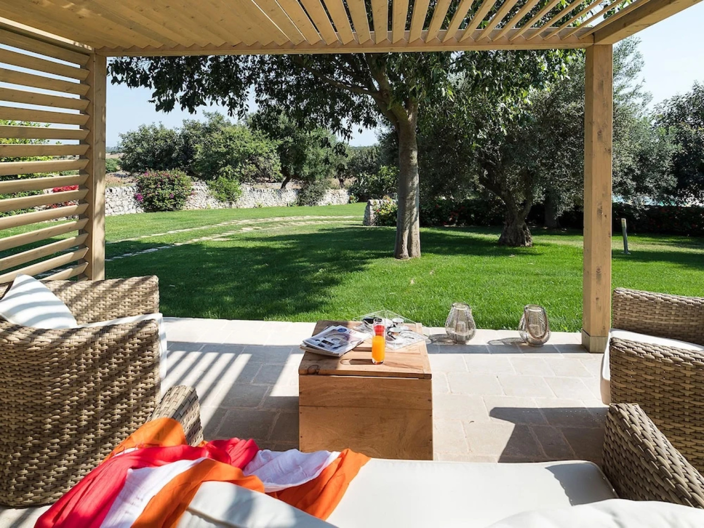 Beautiful Country Villa With Private Infinity Pool Surrounded by Olive Trees