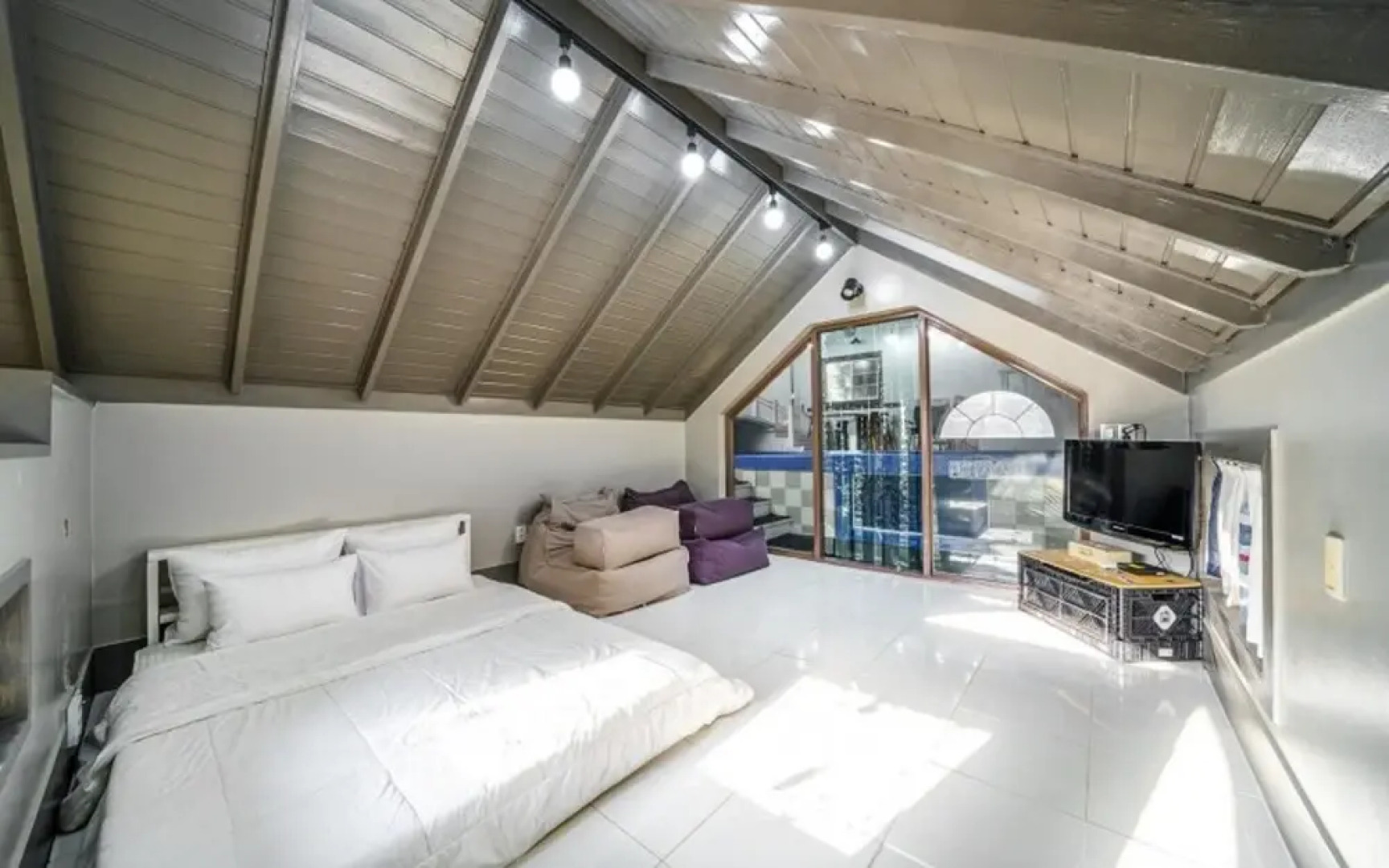 Pocheon Sanbong Poolvilla