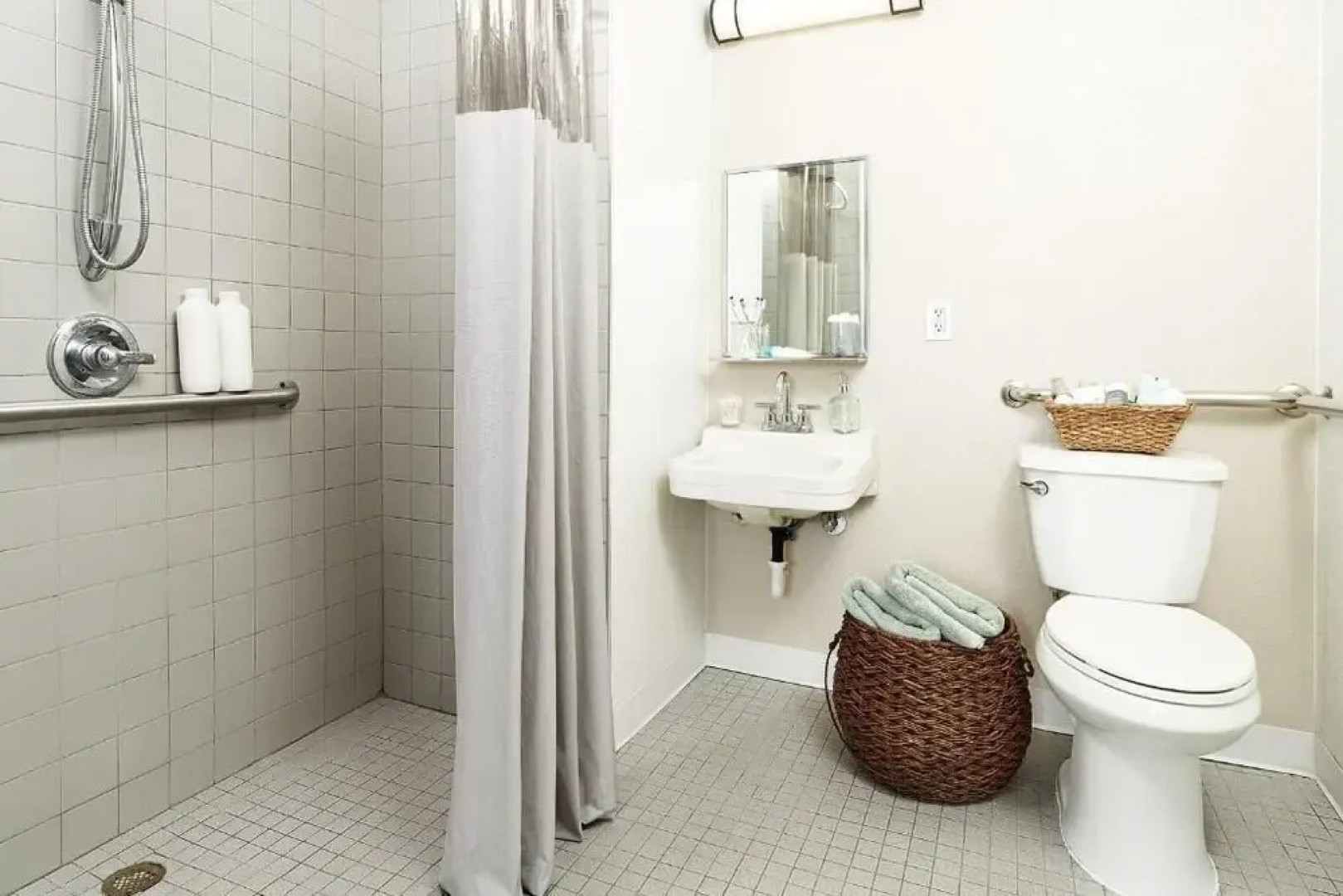InTown Suites Extended Stay Atlanta GA - Marietta Roswell Rd