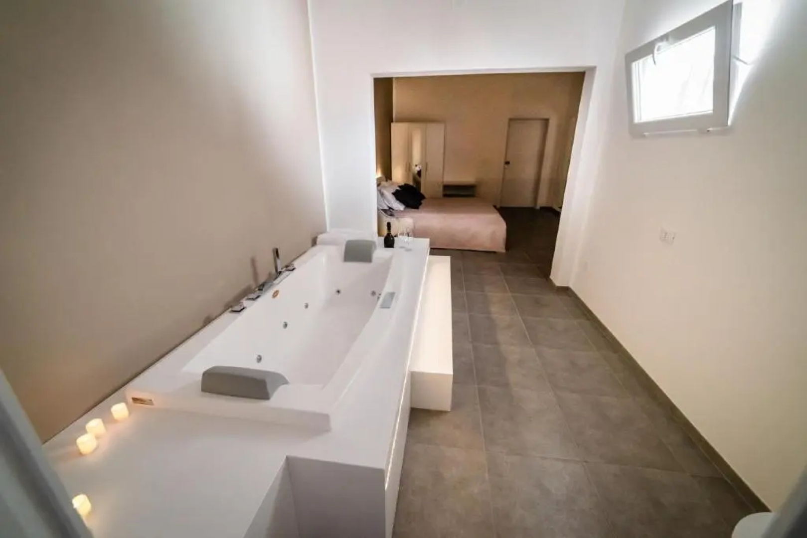 Fleming Suite