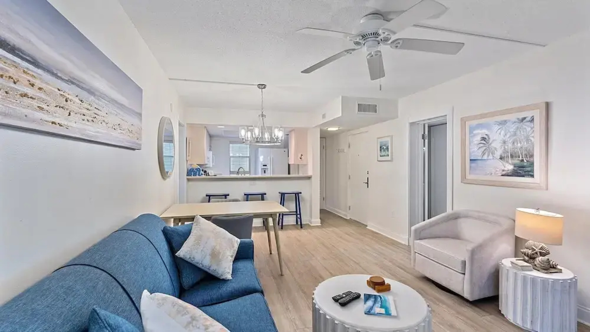 Pura Vida Two 2 Bedroom Condo by RedAwning