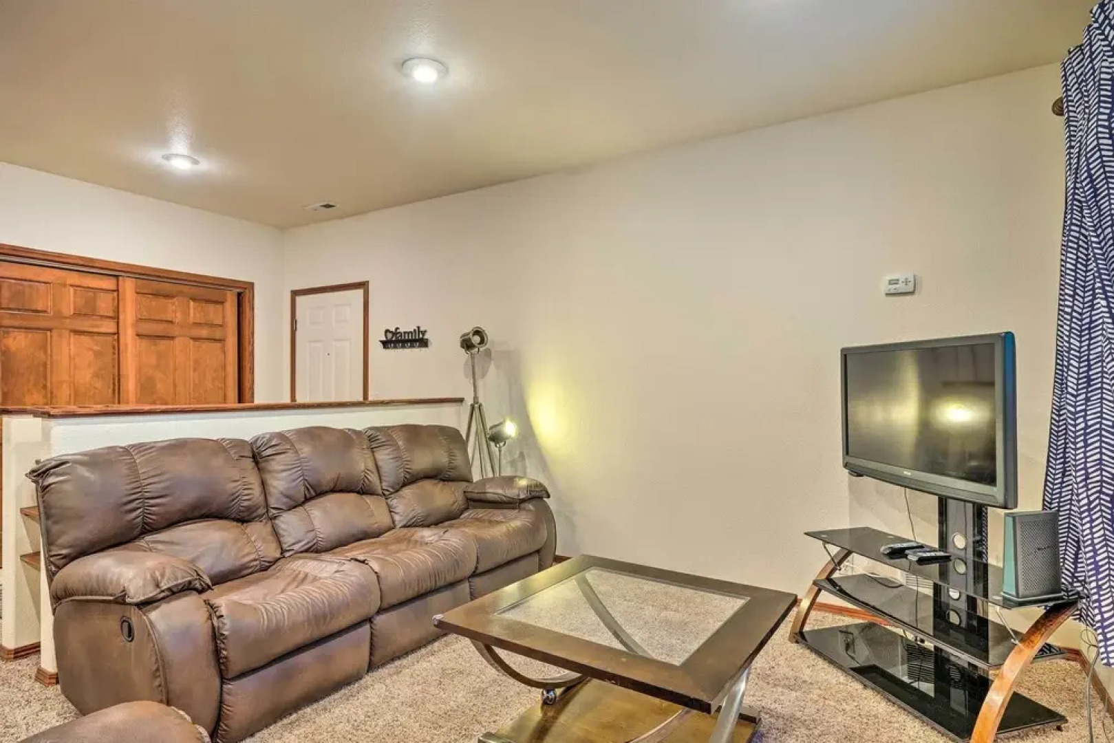 Woodland Park Hideaway w/ Mtn Views & Hot Tub