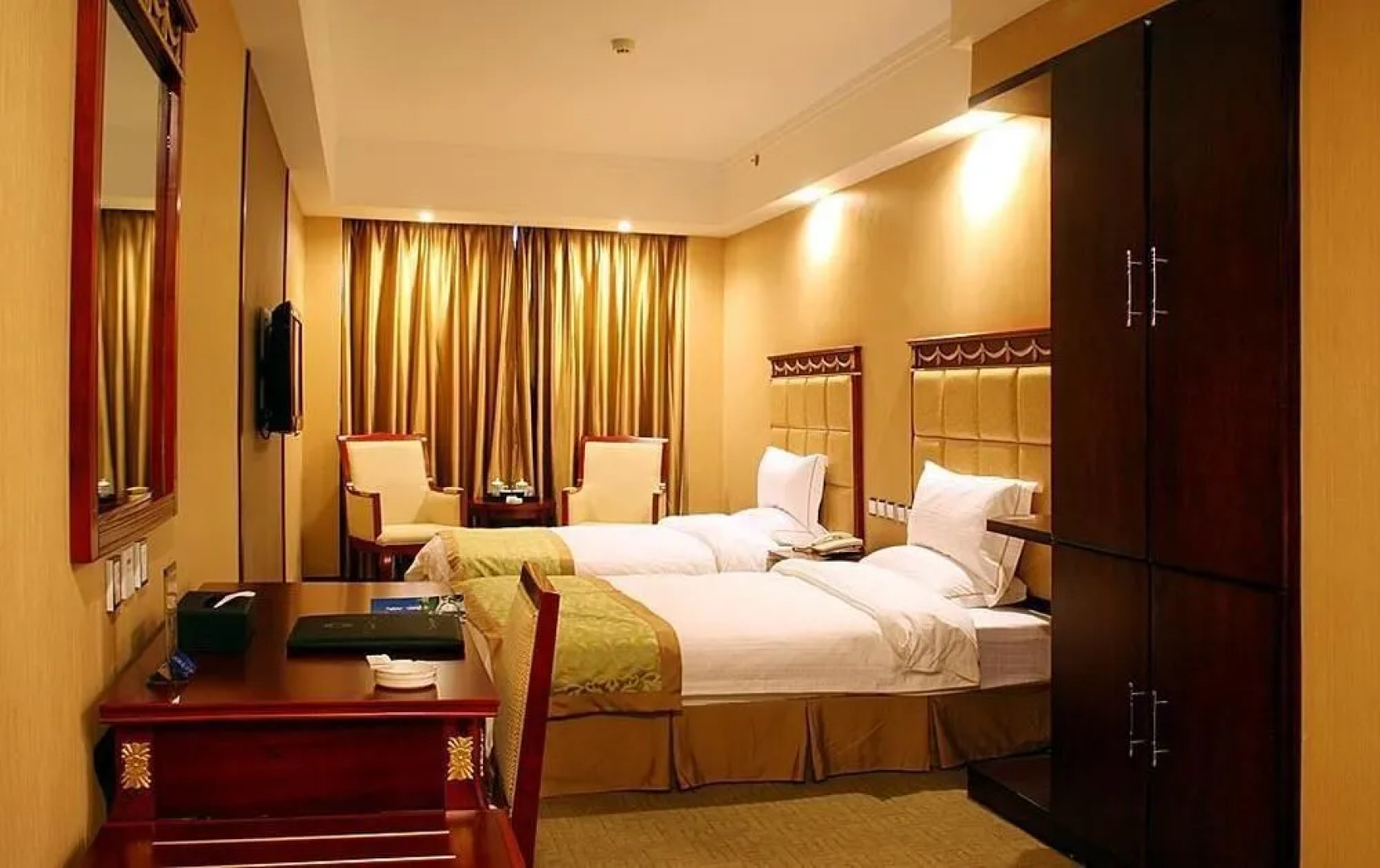 Ningxia Labor Union Hotel