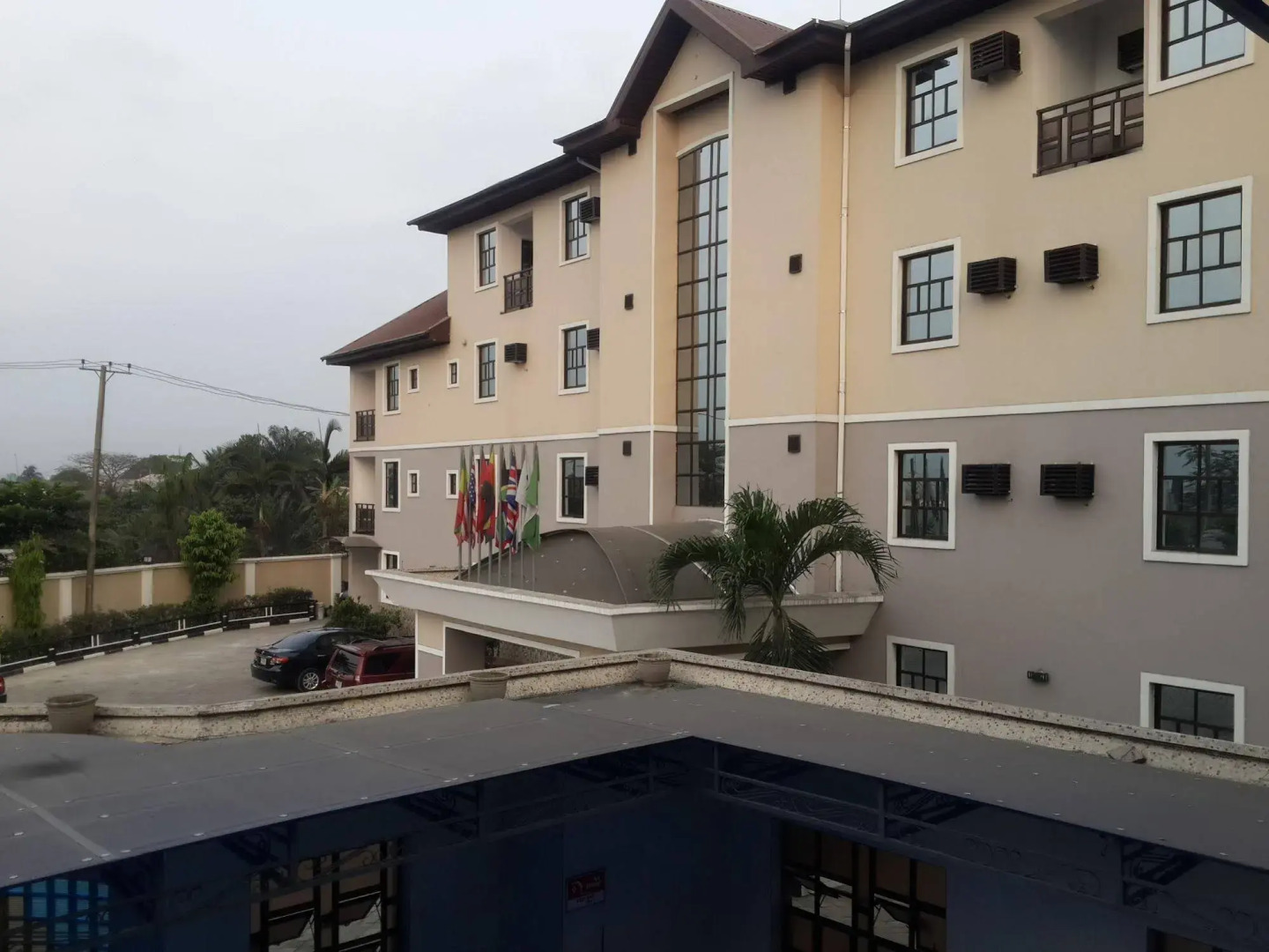 GrandVenice Hotel and Suites