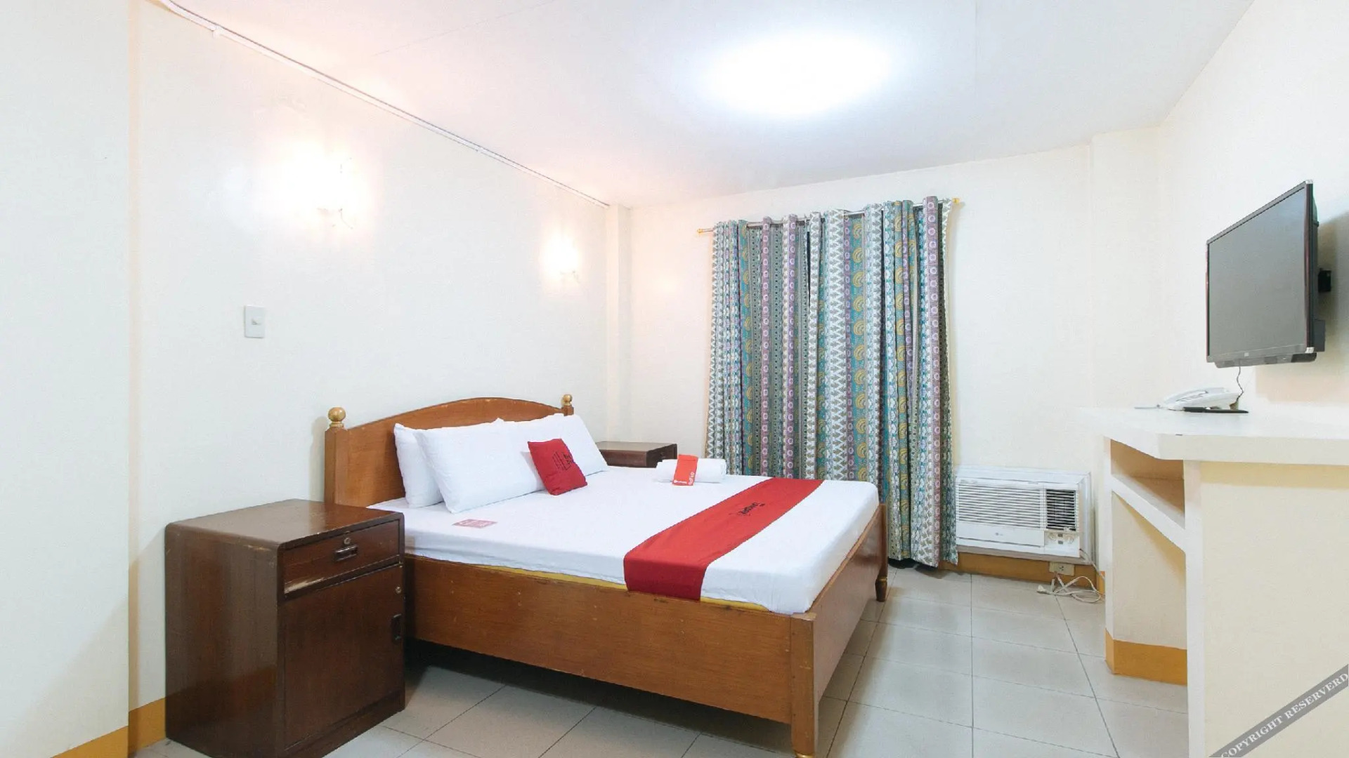 Reddoorz @ Golden Park Inn La Union